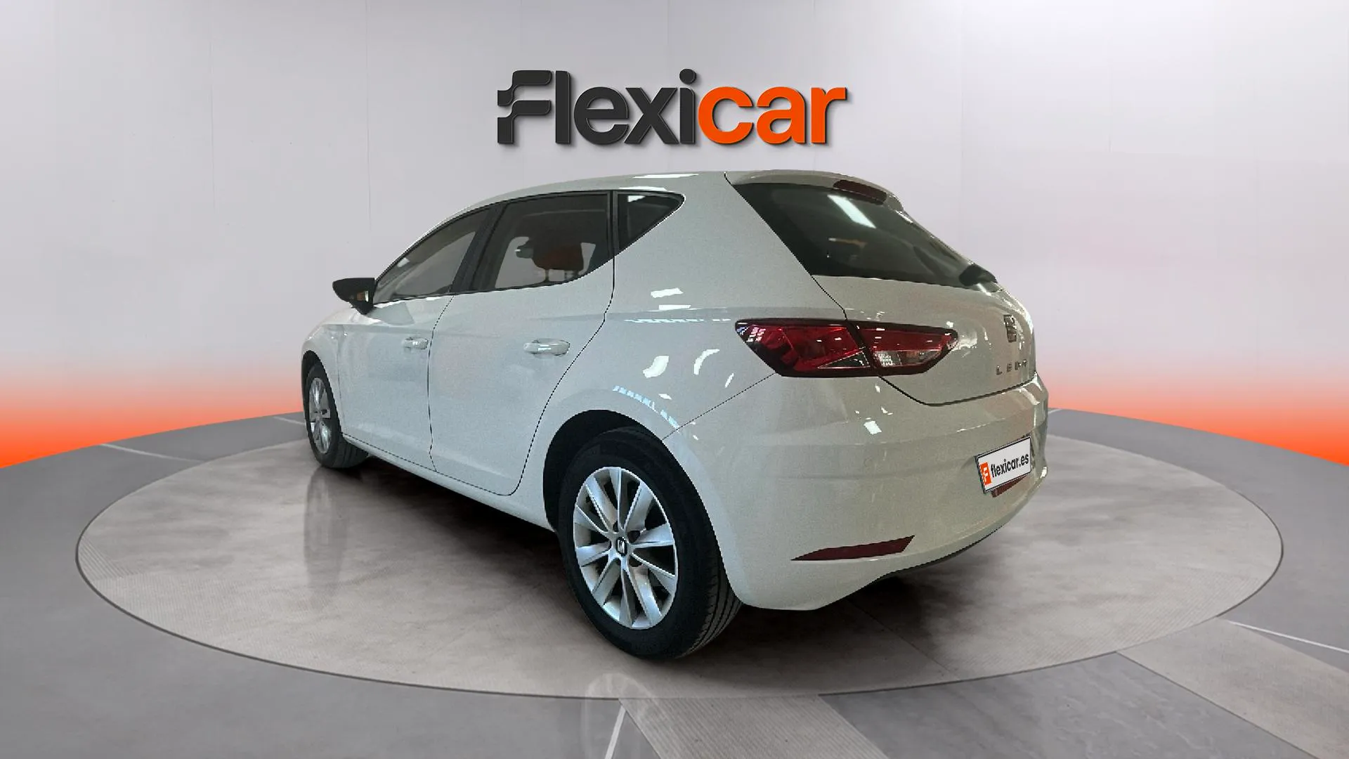 SEAT León ST 1.6 TDI Style - foto 4