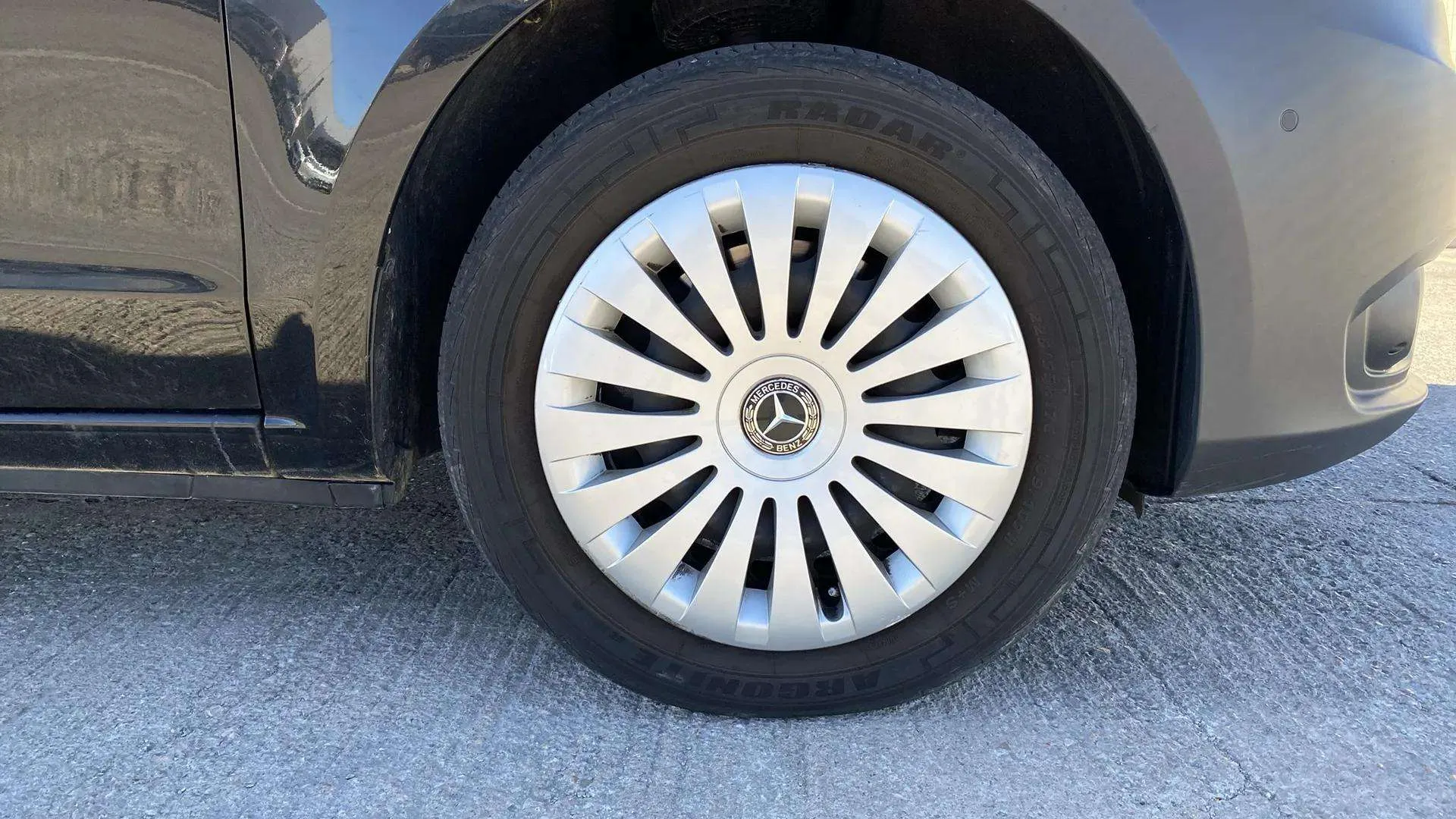Mercedes-Benz Vito 114CDI Tourer Pro Larga - foto 23