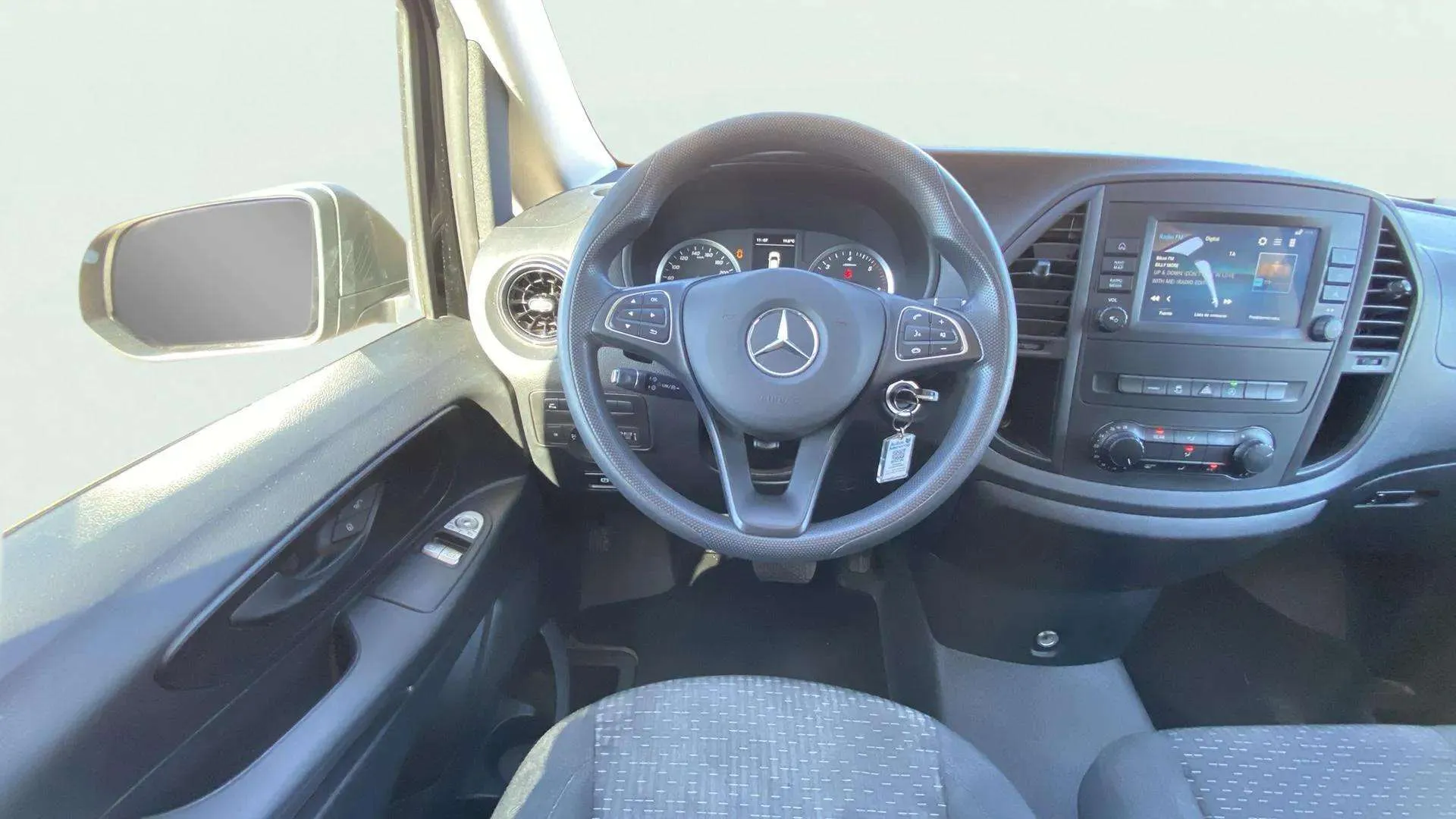 Mercedes-Benz Vito 114CDI Tourer Pro Larga - foto 8