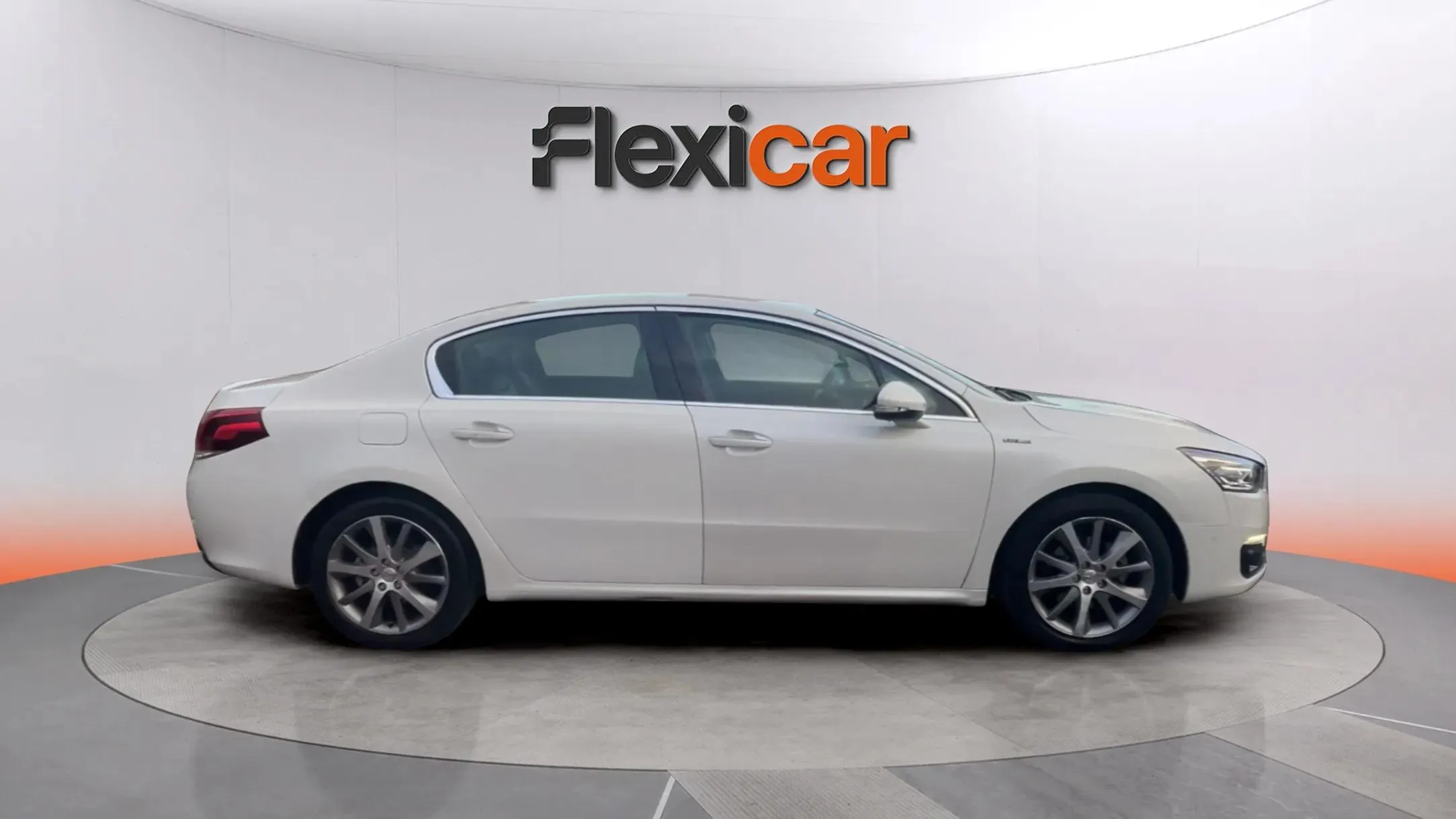 Peugeot 508 GT Line 2.0 BlueHDi - foto 2