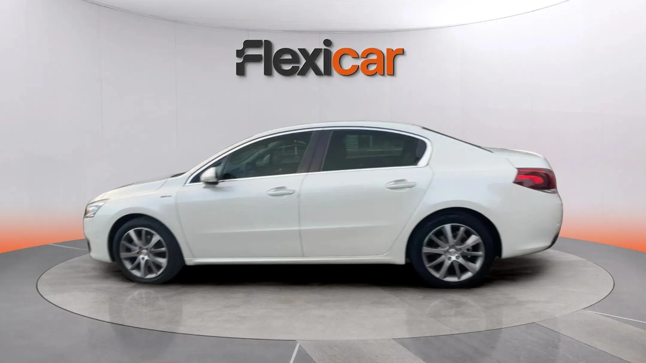 Peugeot 508 GT Line 2.0 BlueHDi - foto 7