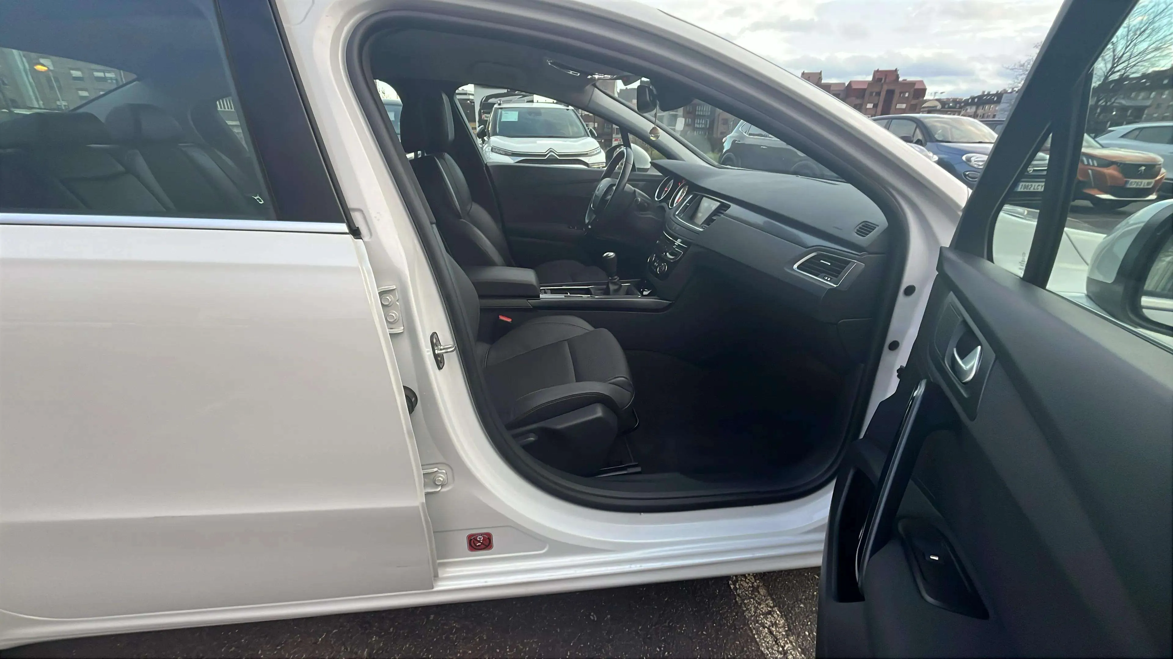 Peugeot 508 GT Line 2.0 BlueHDi - foto 10