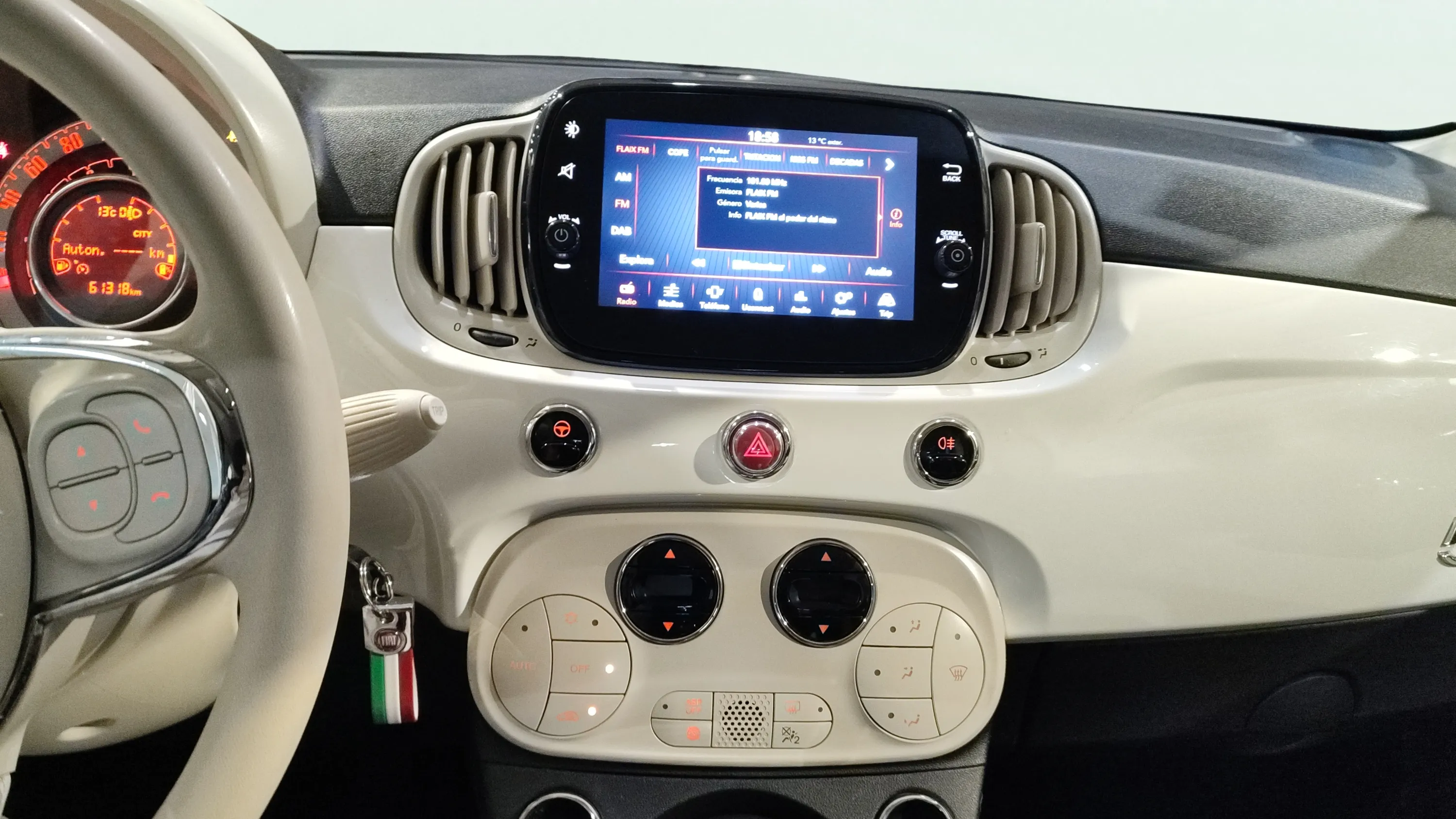 Fiat 500 Connect 1.0 Hybrid - foto 14