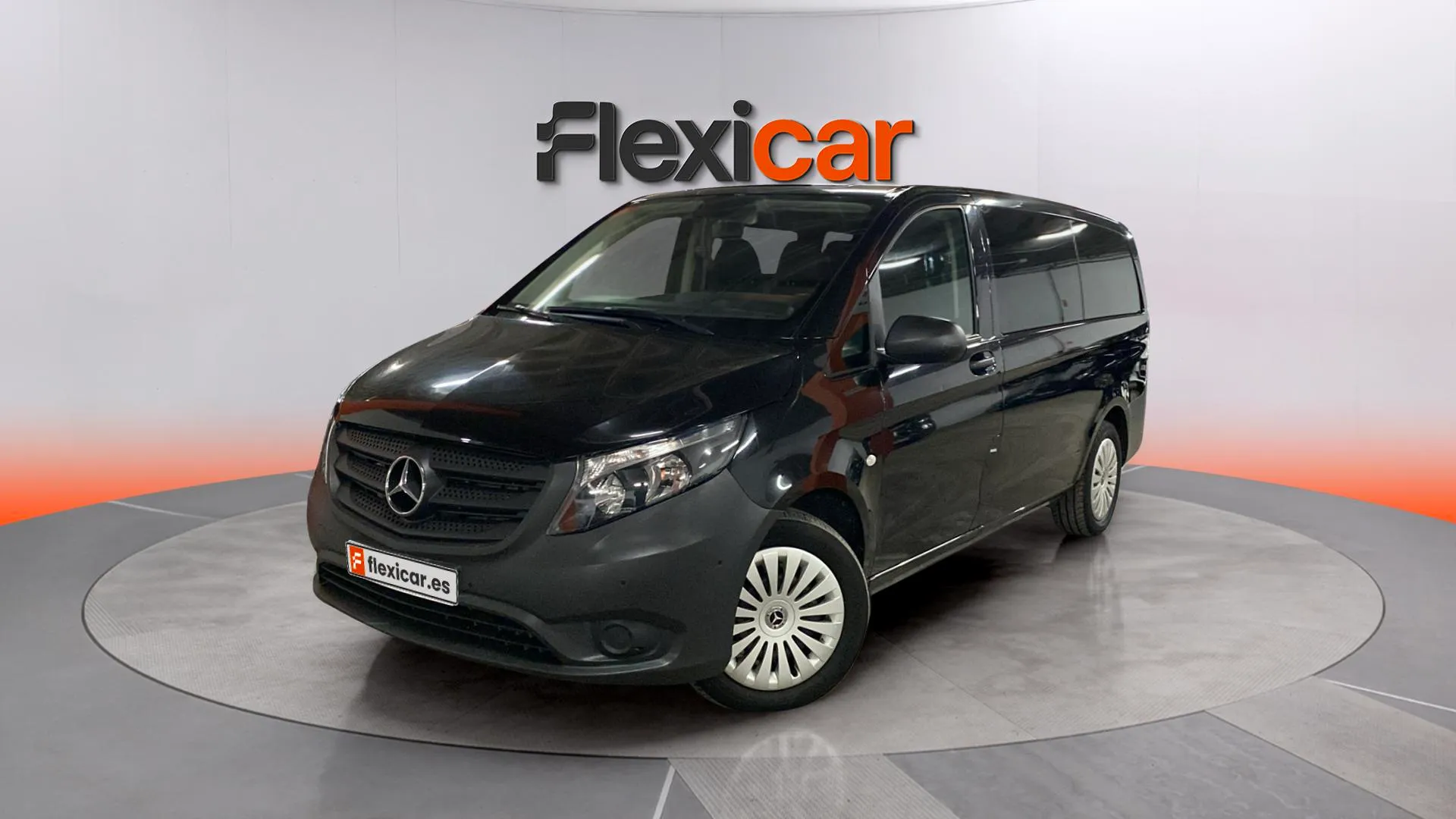 Mercedes-Benz Vito 114CDI Tourer Pro Larga - foto 2