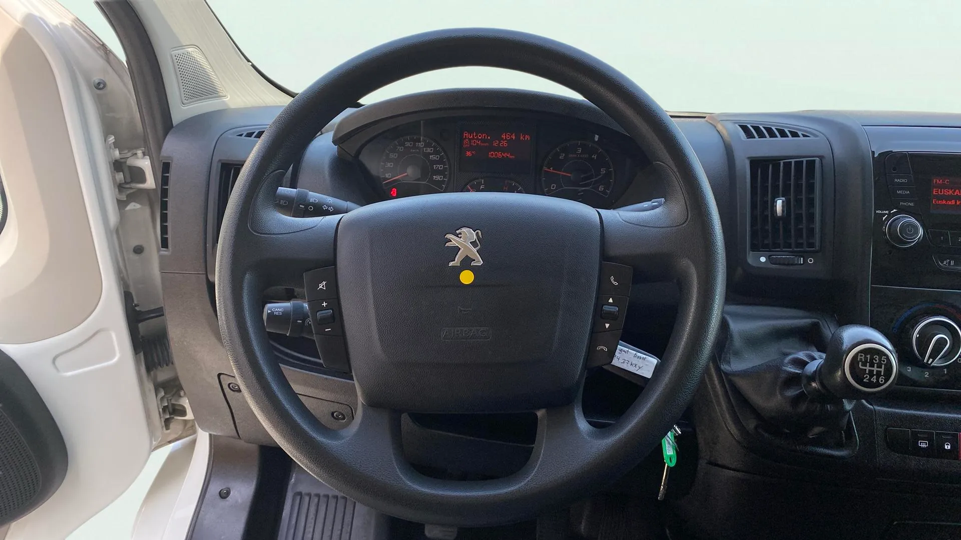 Peugeot Boxer FurgónL2H2 Isotermo - foto 15