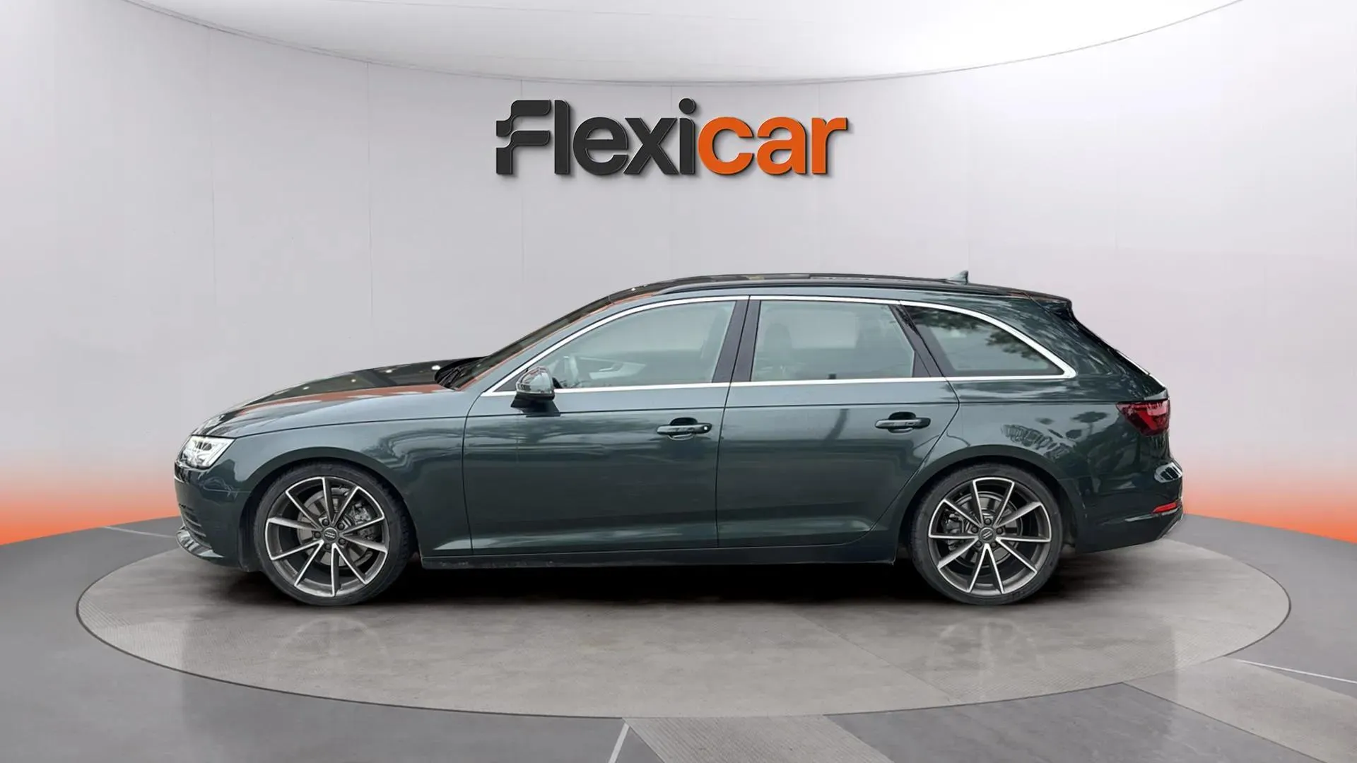 Audi A4 Avant Advanced 30 TDI S tronic - foto 4