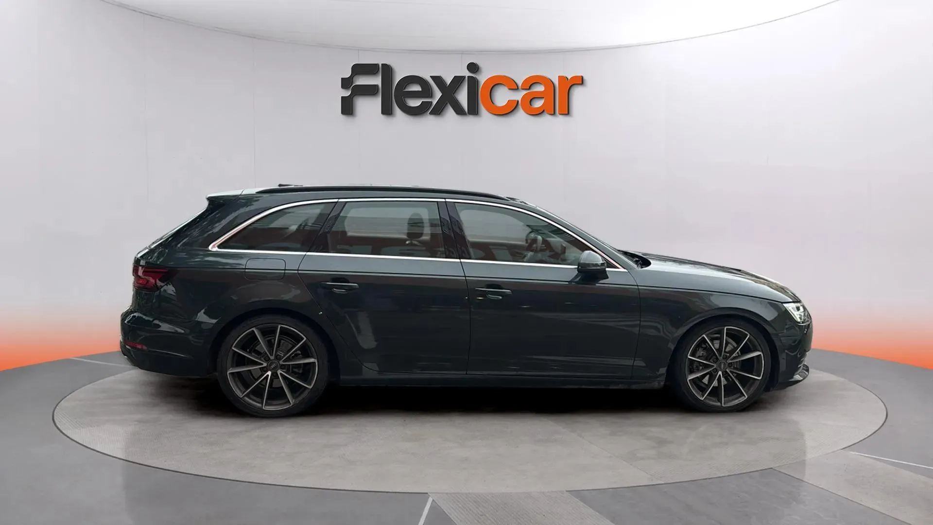 Audi A4 Avant Advanced 30 TDI S tronic - foto 8