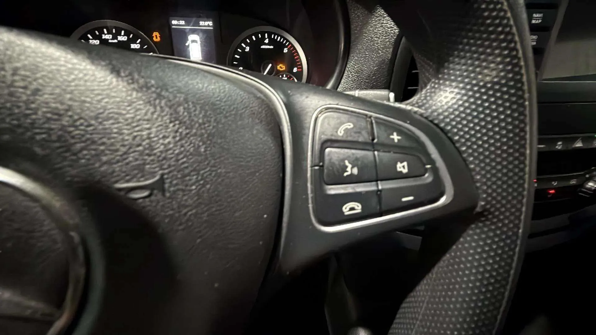 Mercedes-Benz Vito 114CDI Tourer Pro Larga - foto 21
