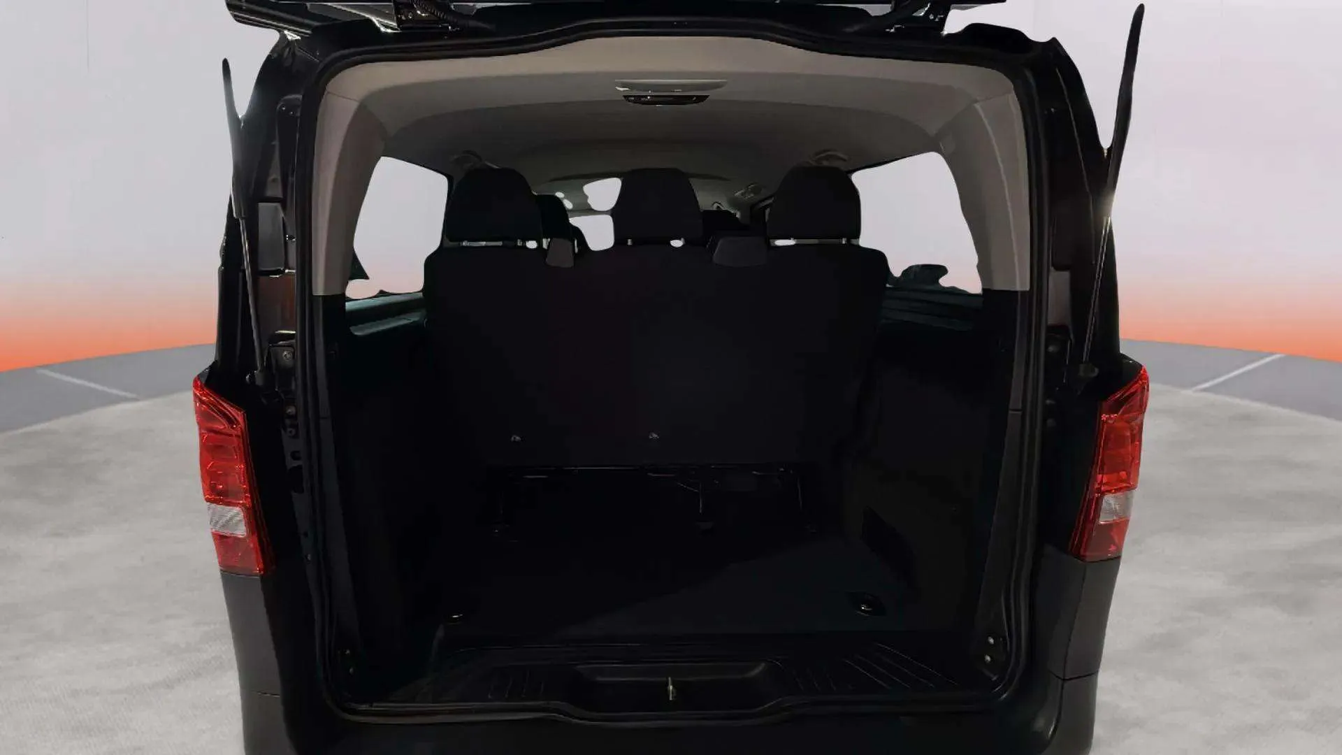 Mercedes-Benz Vito 114CDI Tourer Pro Larga - foto 23