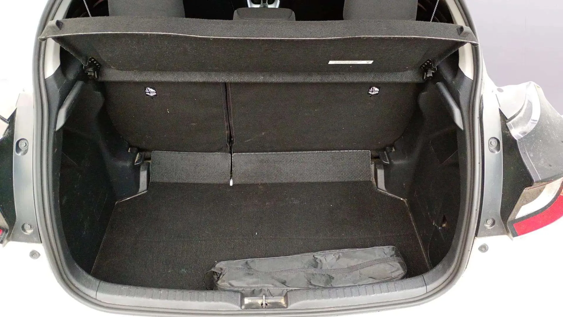 Toyota Yaris 1.5 120H Business Plus - foto 6