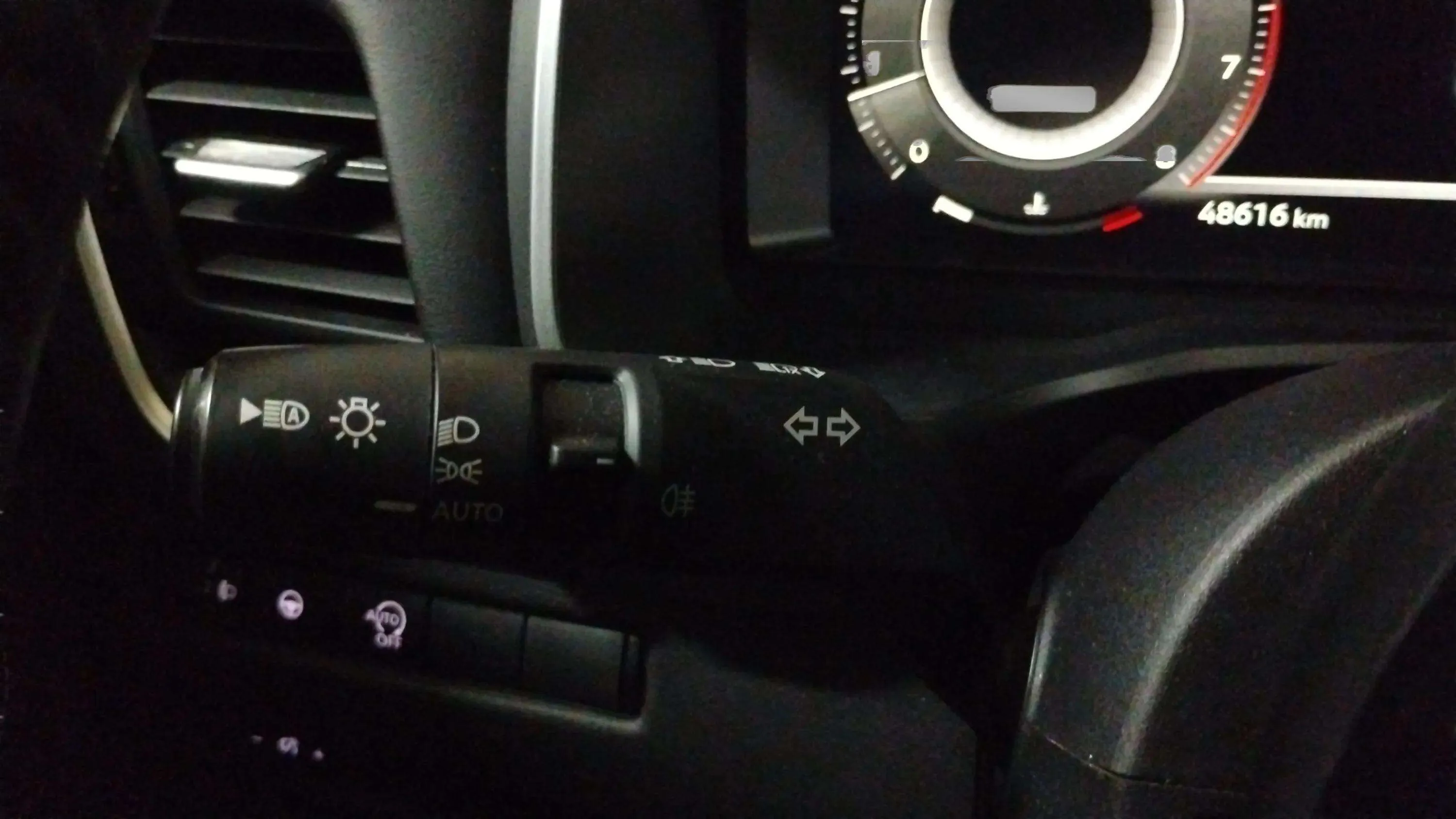 Nissan Qashqai DIG-T N-Connecta - foto 23