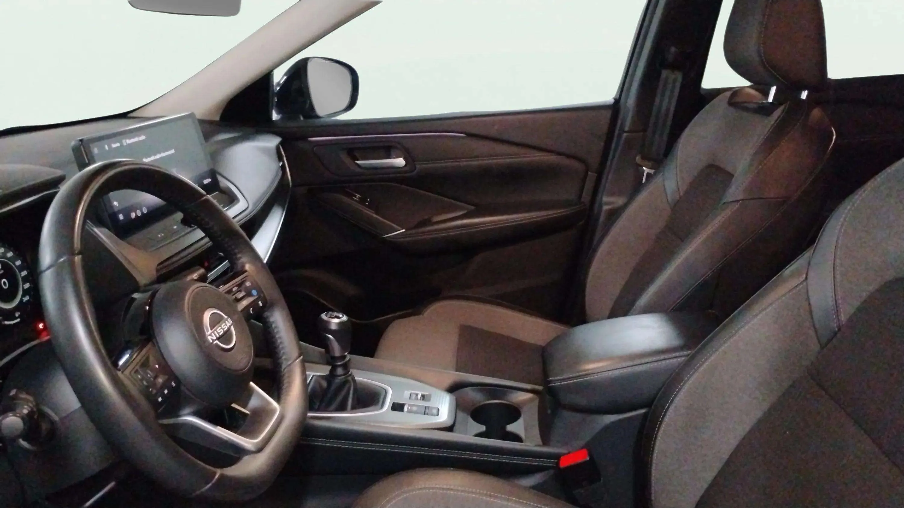 Nissan Qashqai DIG-T N-Connecta - foto 7