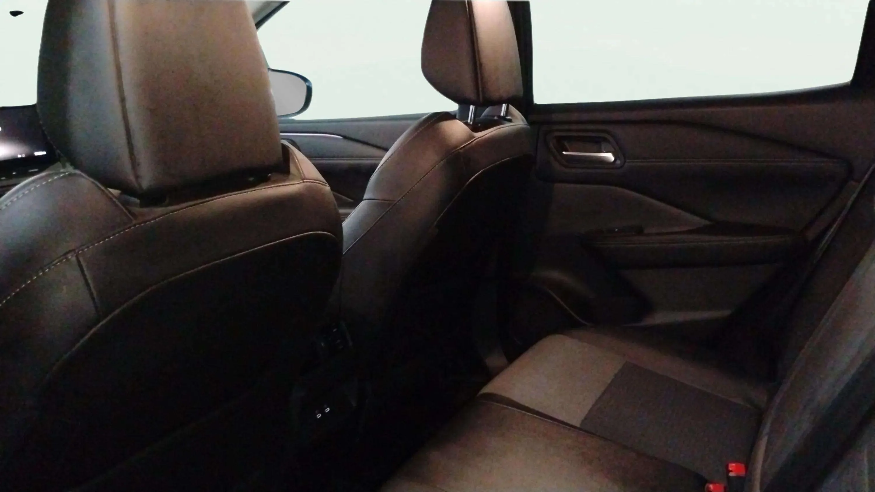 Nissan Qashqai DIG-T N-Connecta - foto 12