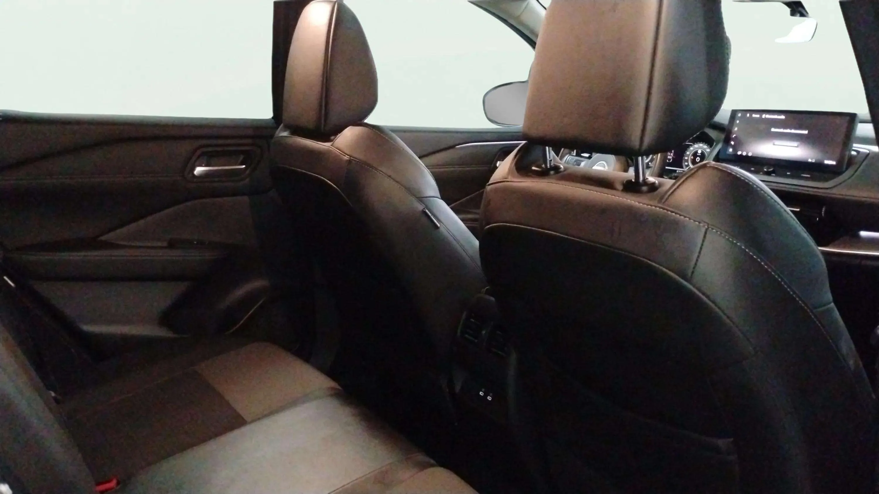 Nissan Qashqai DIG-T N-Connecta - foto 15