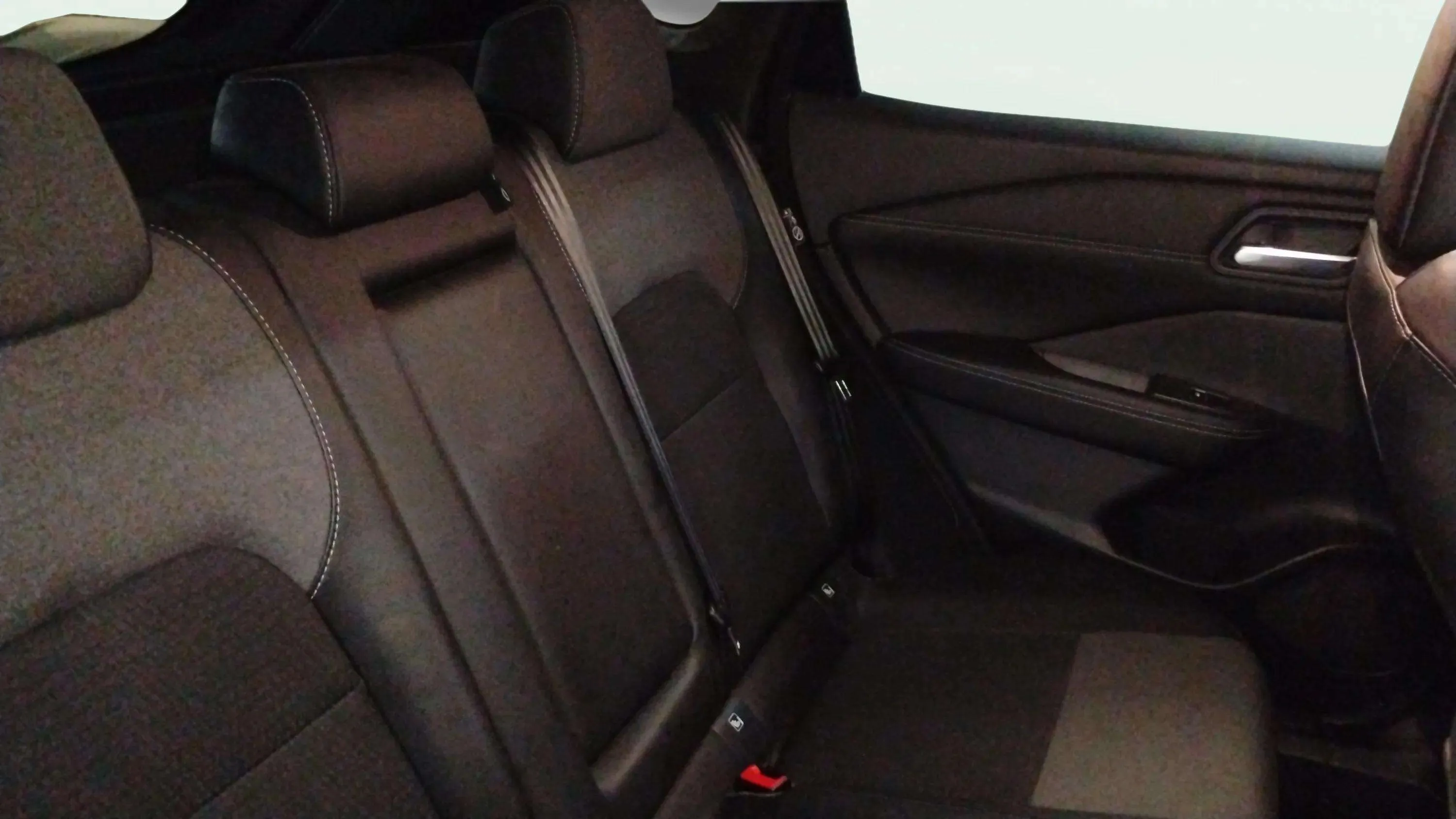 Nissan Qashqai DIG-T N-Connecta - foto 17