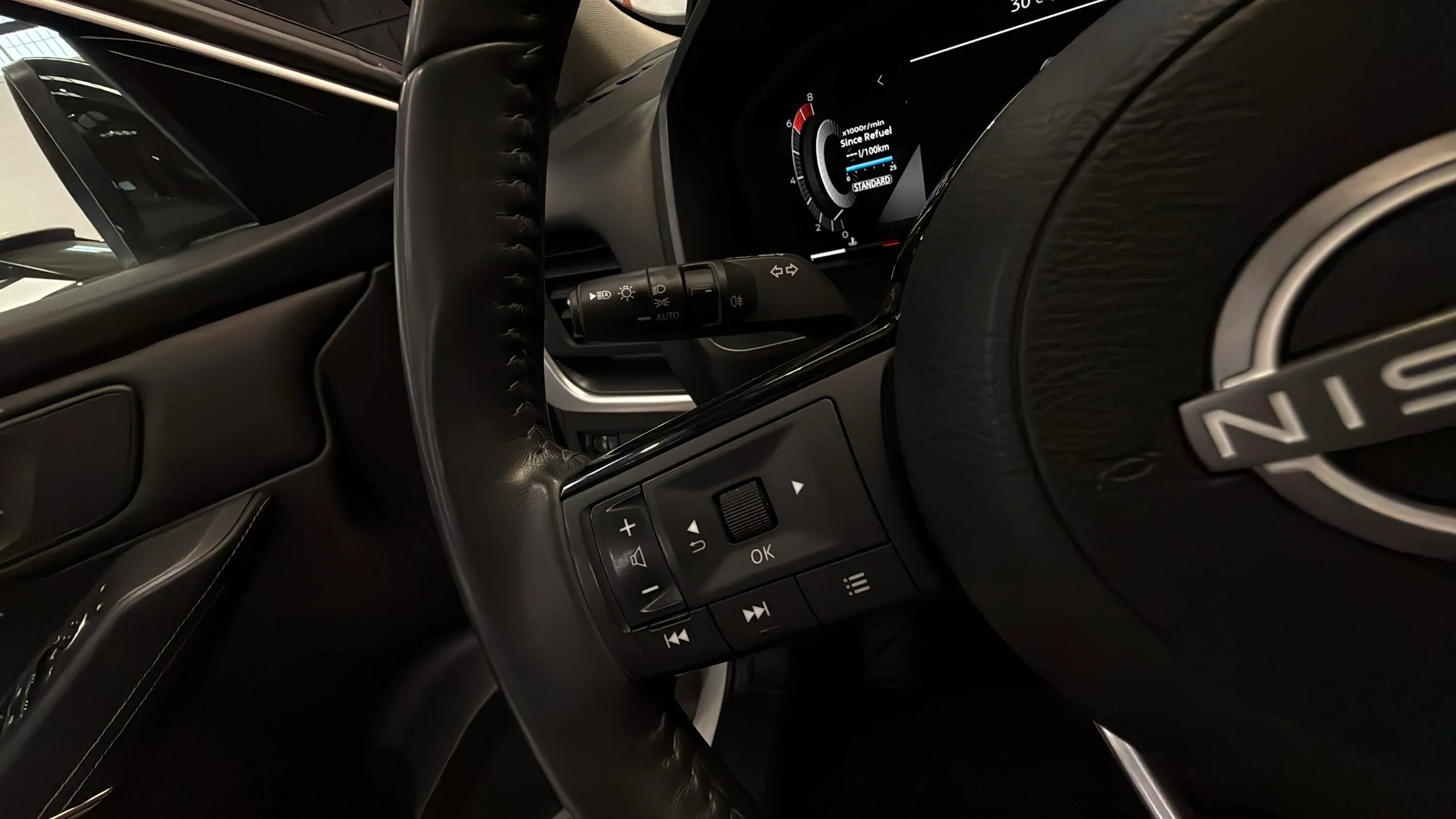 Nissan Qashqai DIG-T N-Connecta - foto 11