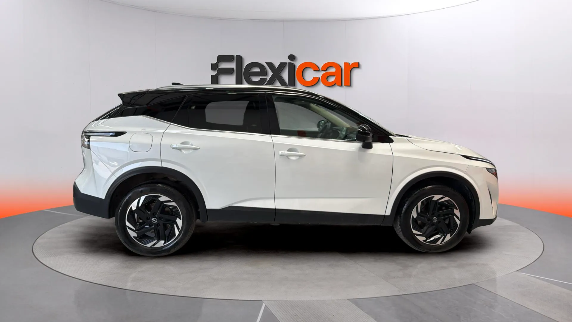 Nissan Qashqai DIG-T N-Connecta - foto 8