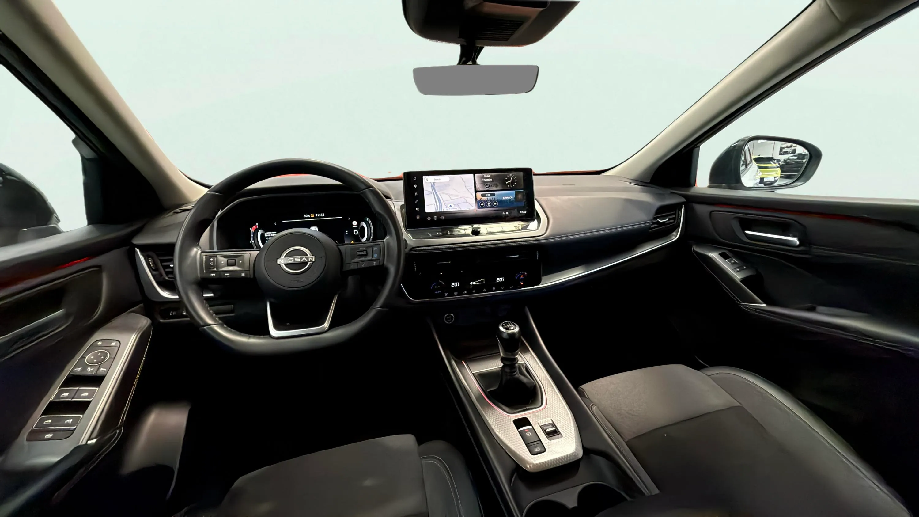 Nissan Qashqai DIG-T N-Connecta - foto 16
