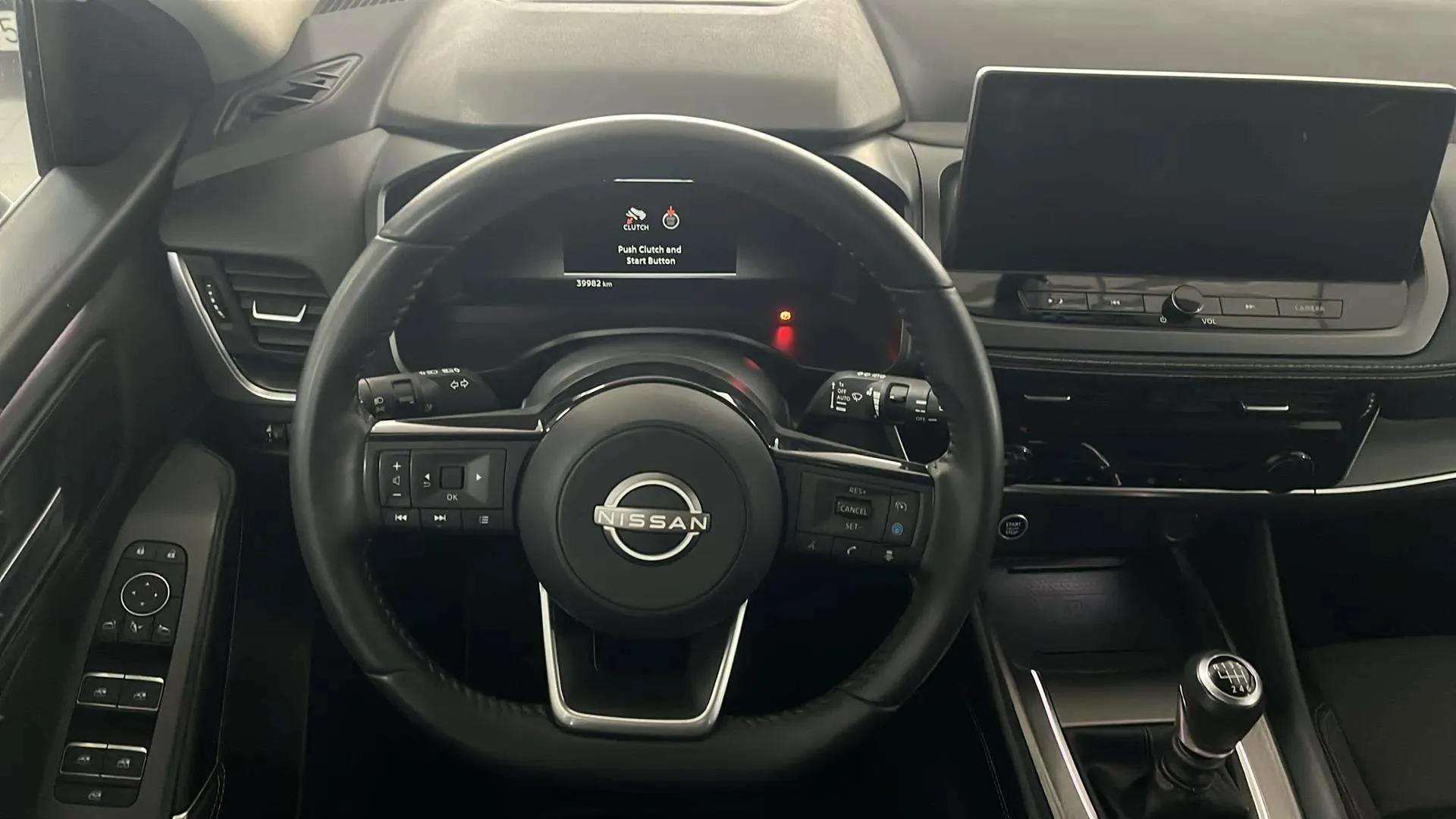 Nissan Qashqai DIG-T N-Connecta - foto 13