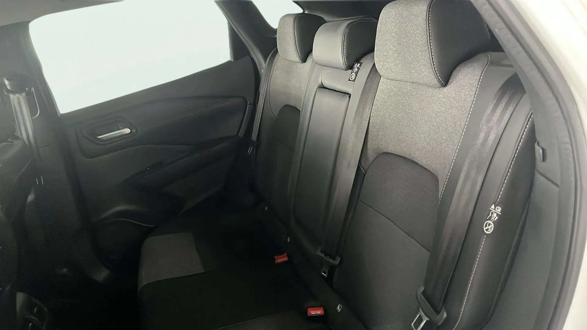 Nissan Qashqai DIG-T N-Connecta - foto 24