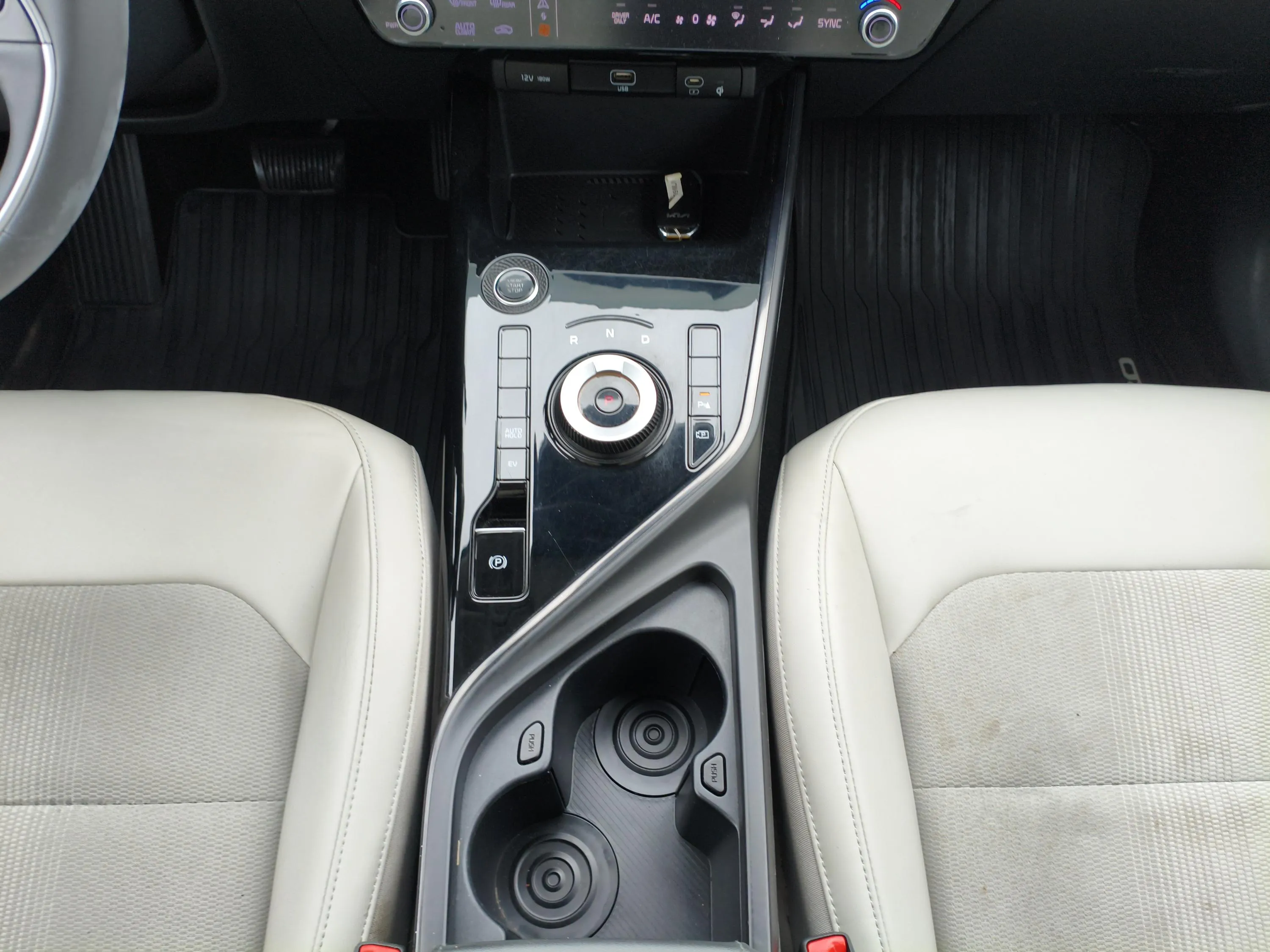 Kia Niro 1.6 GDi PHEV Drive - foto 18