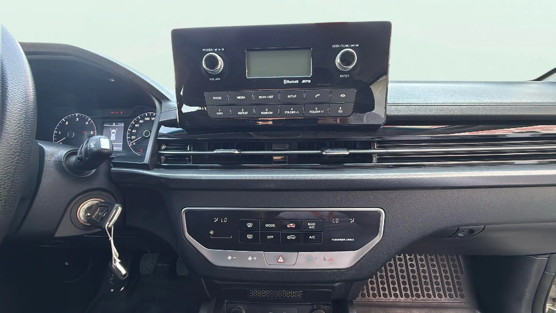 SsangYong Musso Sports Pro FL - foto 11