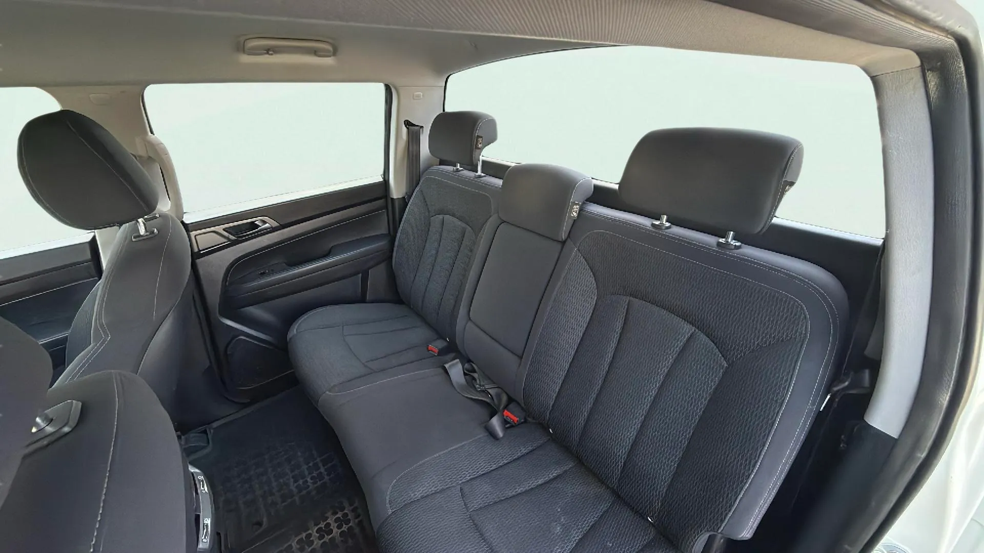 SsangYong Musso Sports Pro FL - foto 20