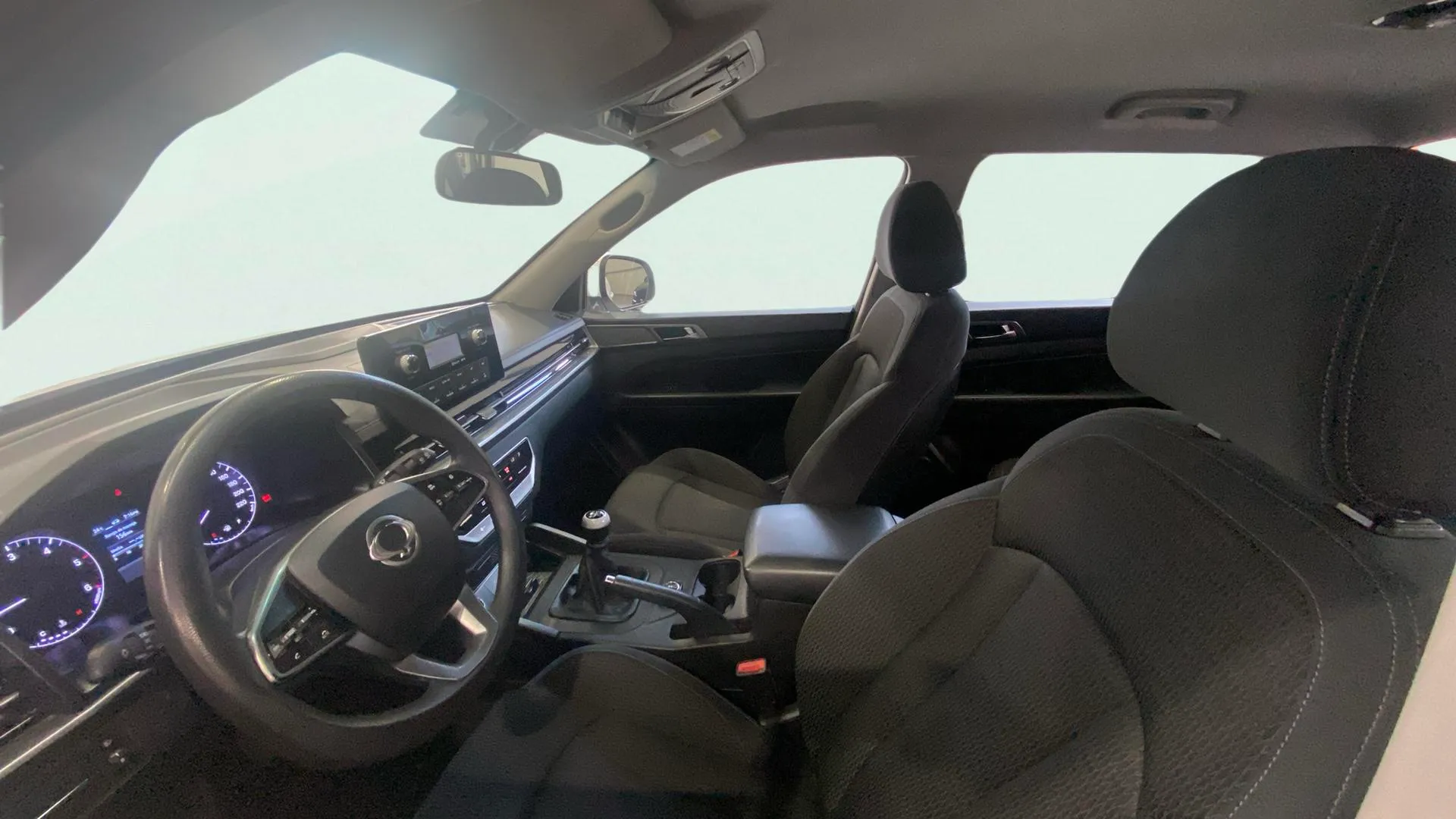 SsangYong Musso Sports D22DTR 4x4 Pro - foto 9