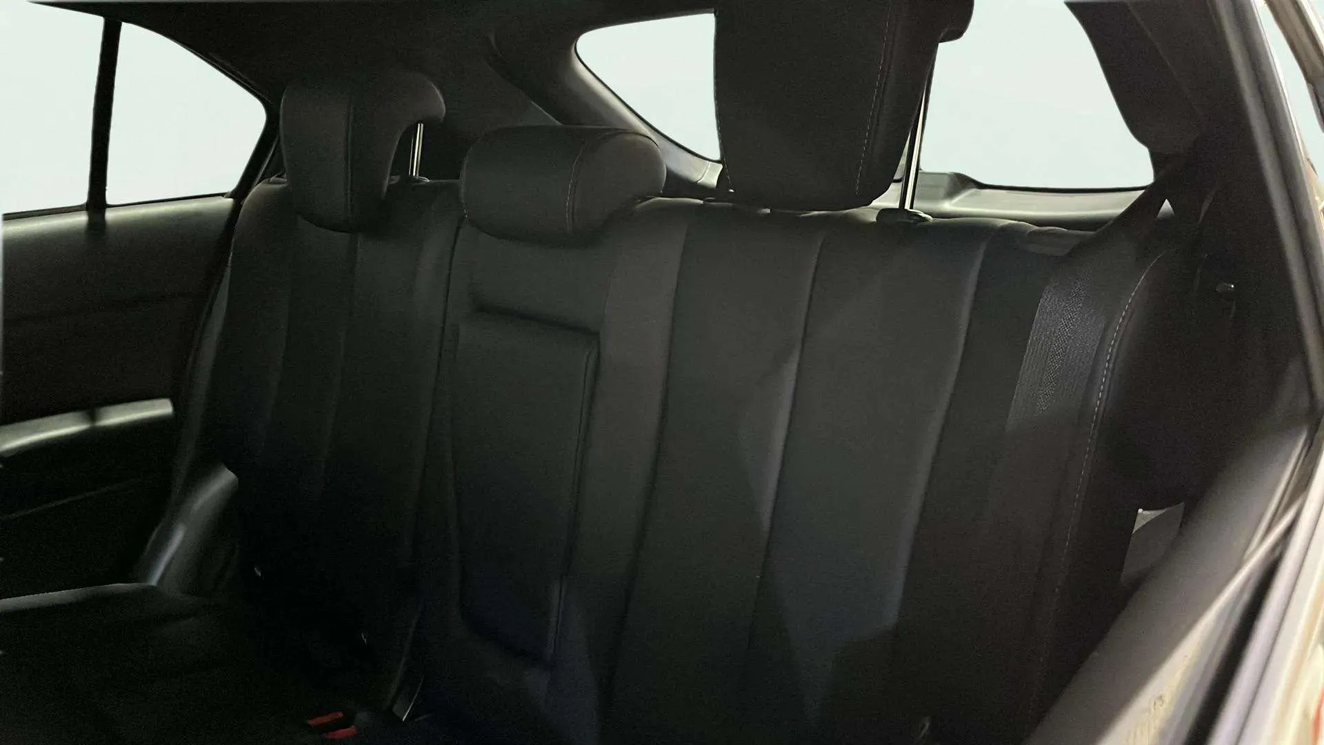 Mitsubishi Eclipse Cross PHEV Kaiteki 4WD - foto 21