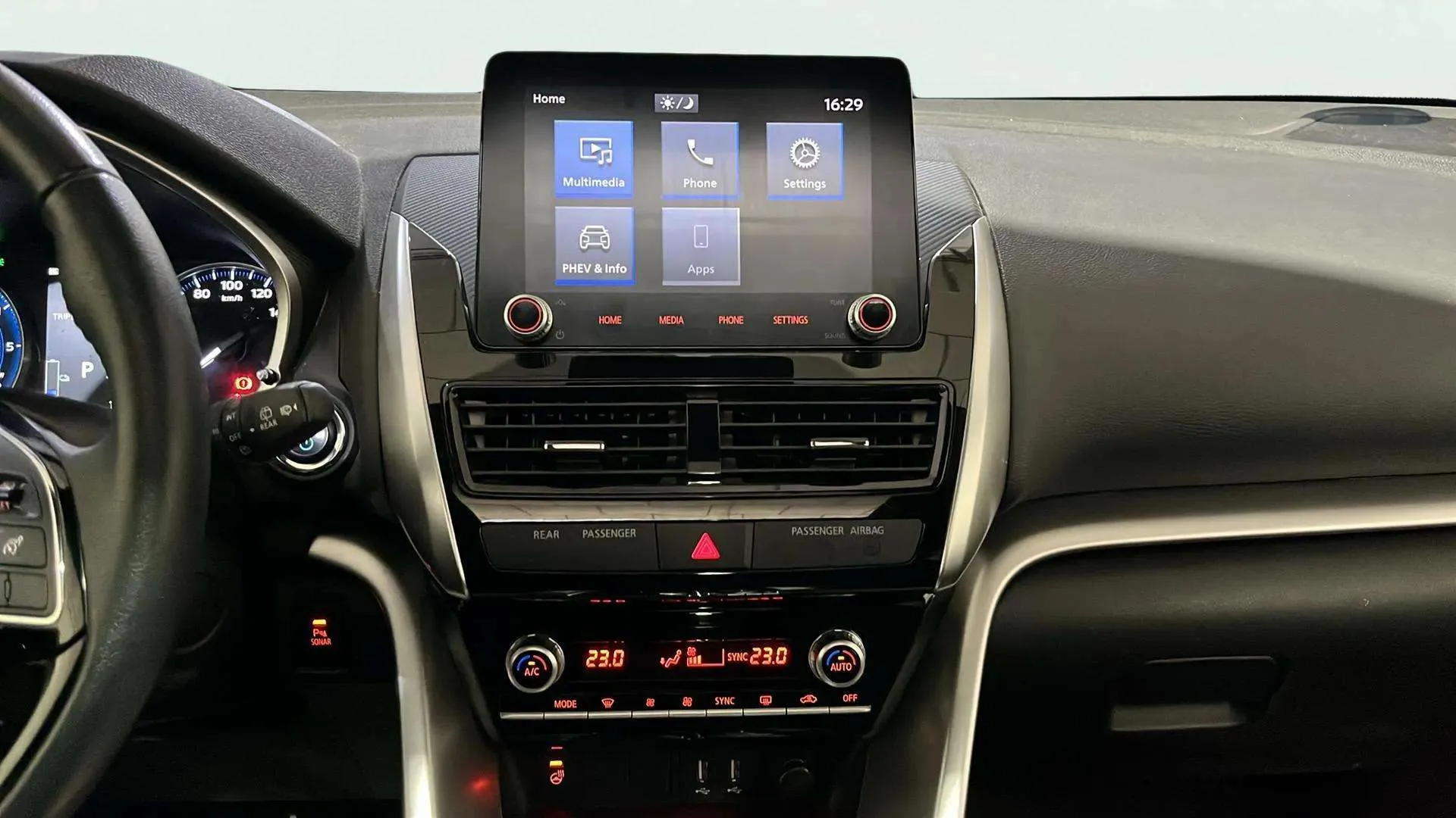 Mitsubishi Eclipse Cross PHEV Kaiteki 4WD - foto 11