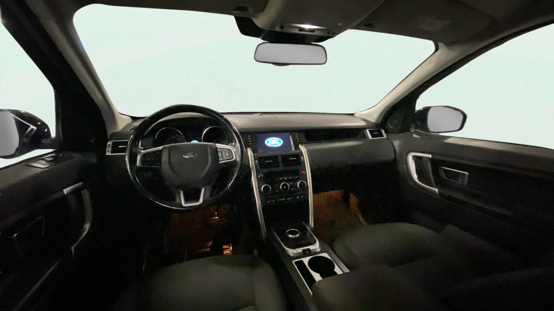 Land Rover Discovery Sport 2.0L TD4 4x4 HSE - foto 16