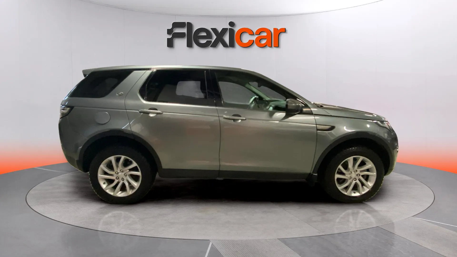 Land Rover Discovery Sport 2.0L TD4 4x4 HSE - foto 7