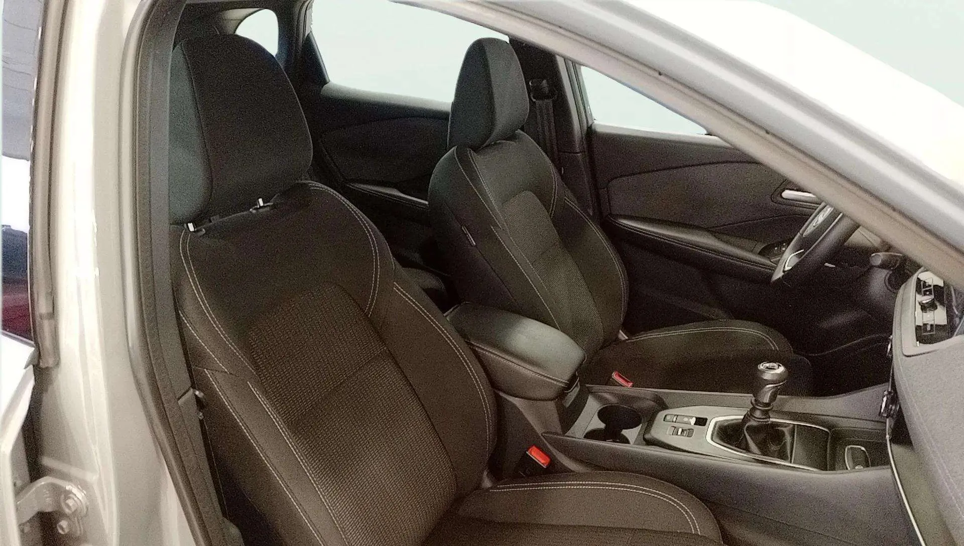 Nissan Qashqai DIG-T mHEV 4x2 Acenta - foto 17