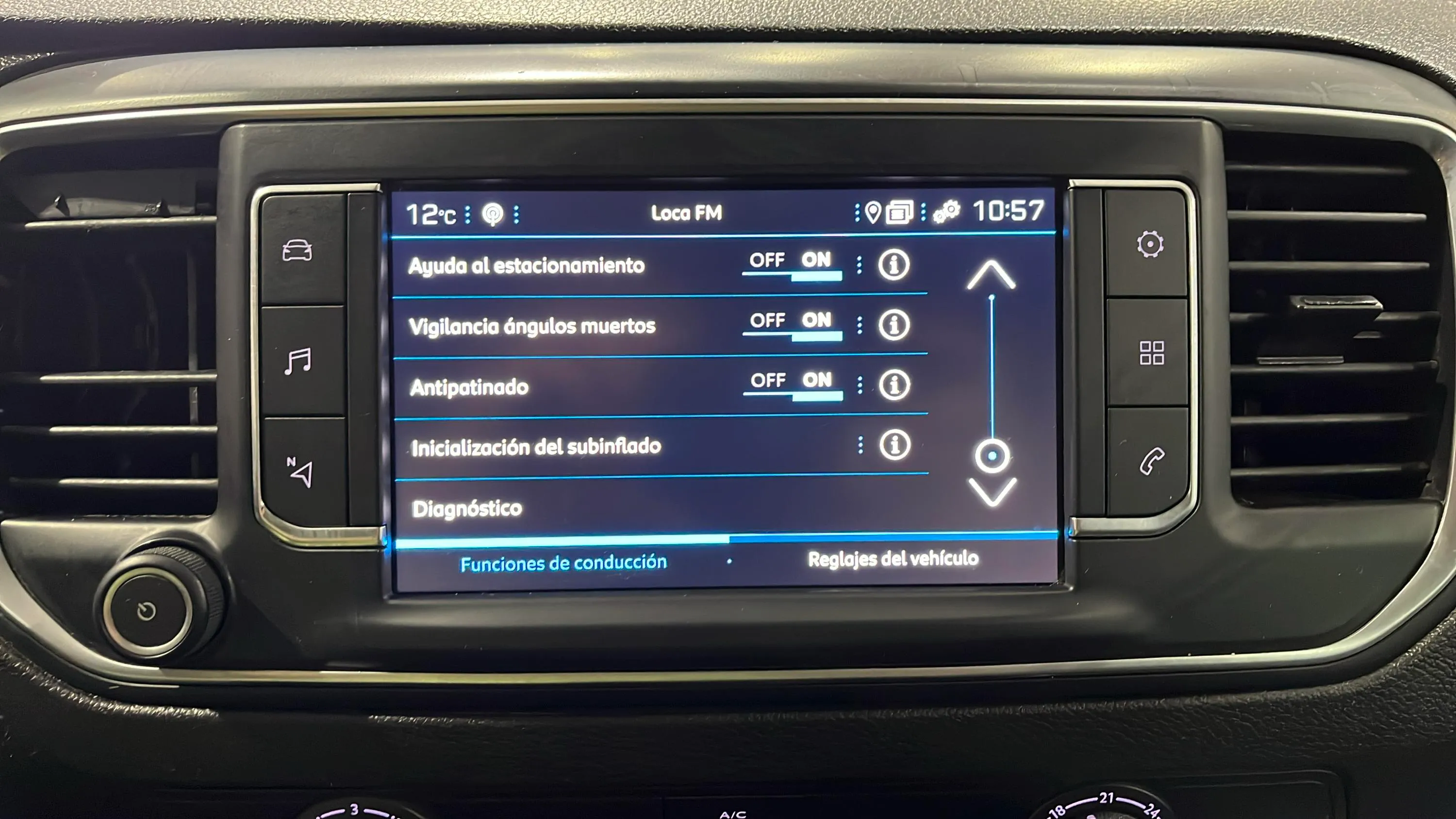 Peugeot Expert Furgón Premium 1.5 BlueHDi 100 Compact - foto 26