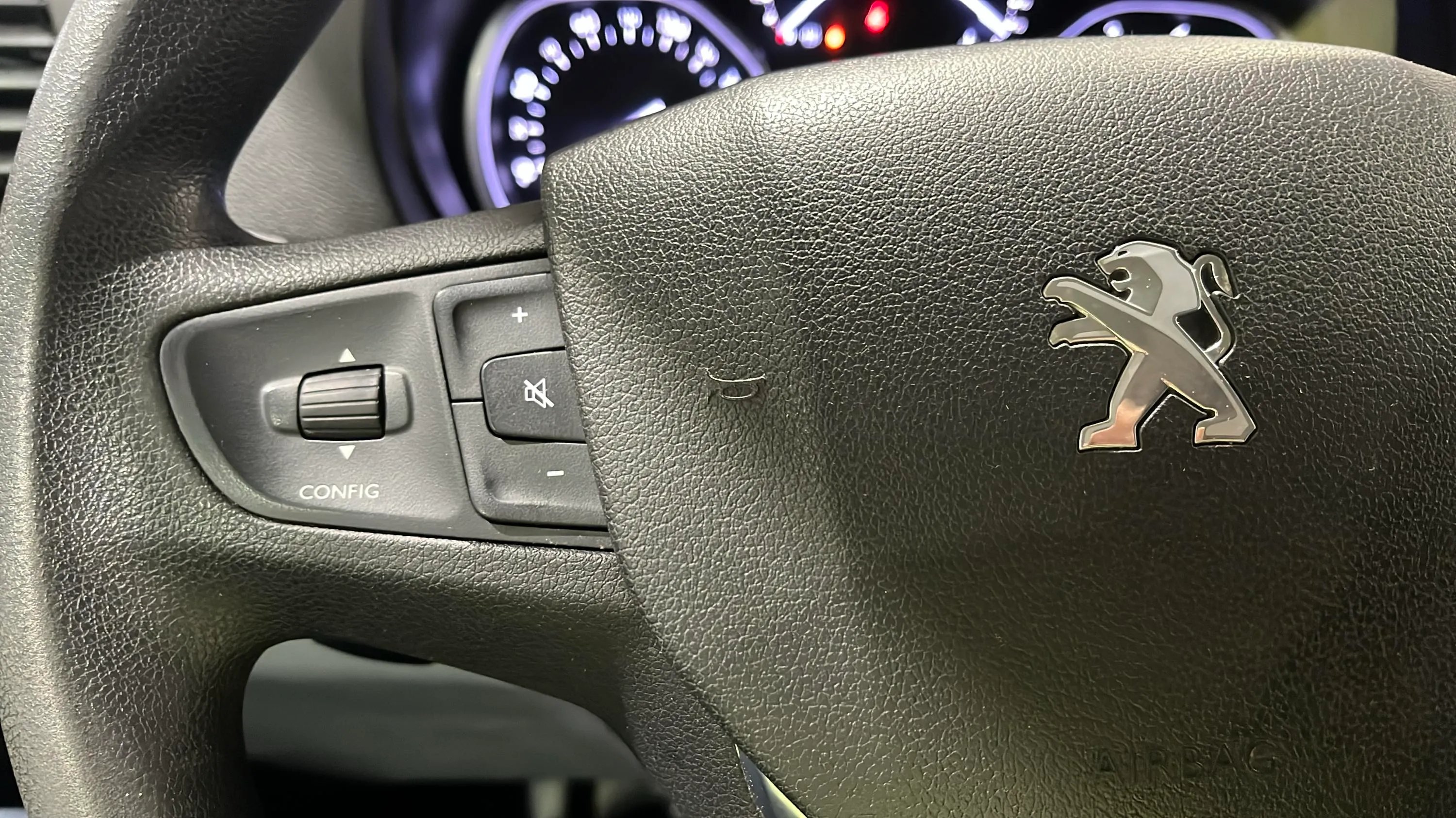 Peugeot Expert Furgón Premium 1.5 BlueHDi 100 Compact - foto 18