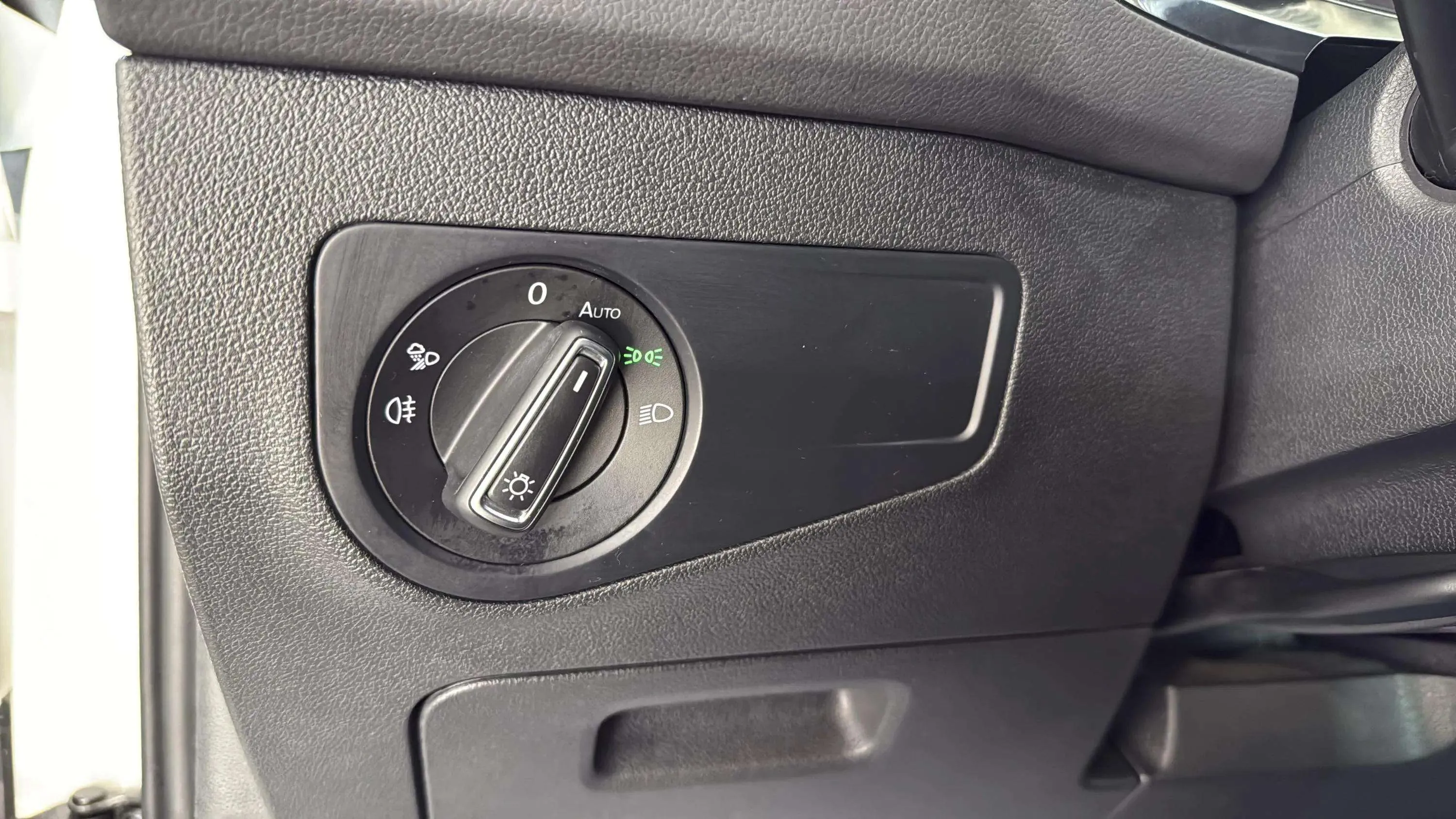 Volkswagen Tiguan R-Line 1.4 TSI eHybrid DSG - foto 26