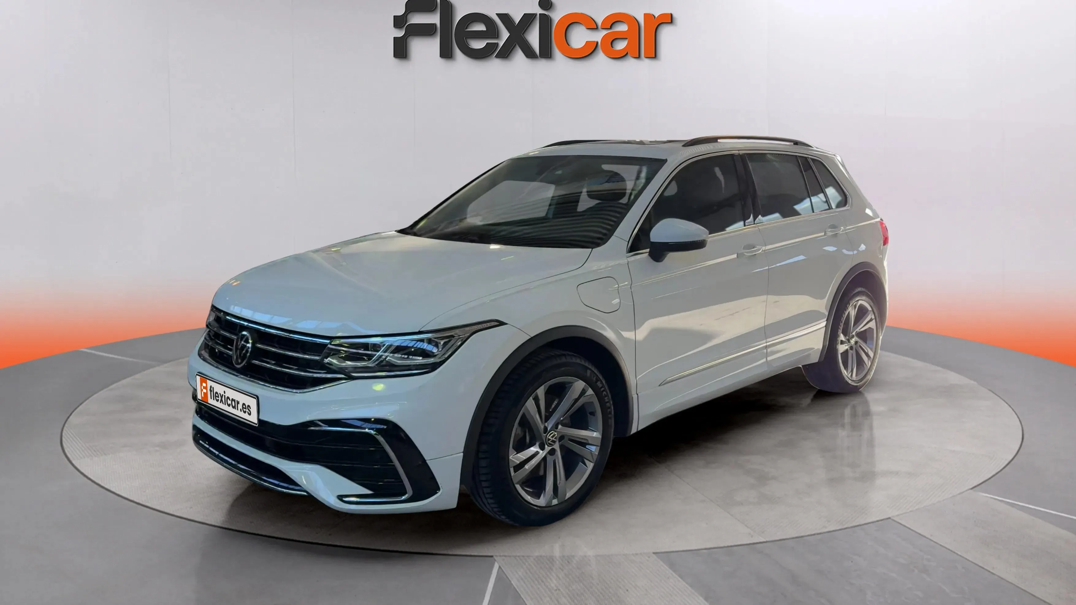 Volkswagen Tiguan R-Line 1.4 TSI eHybrid DSG - foto 3