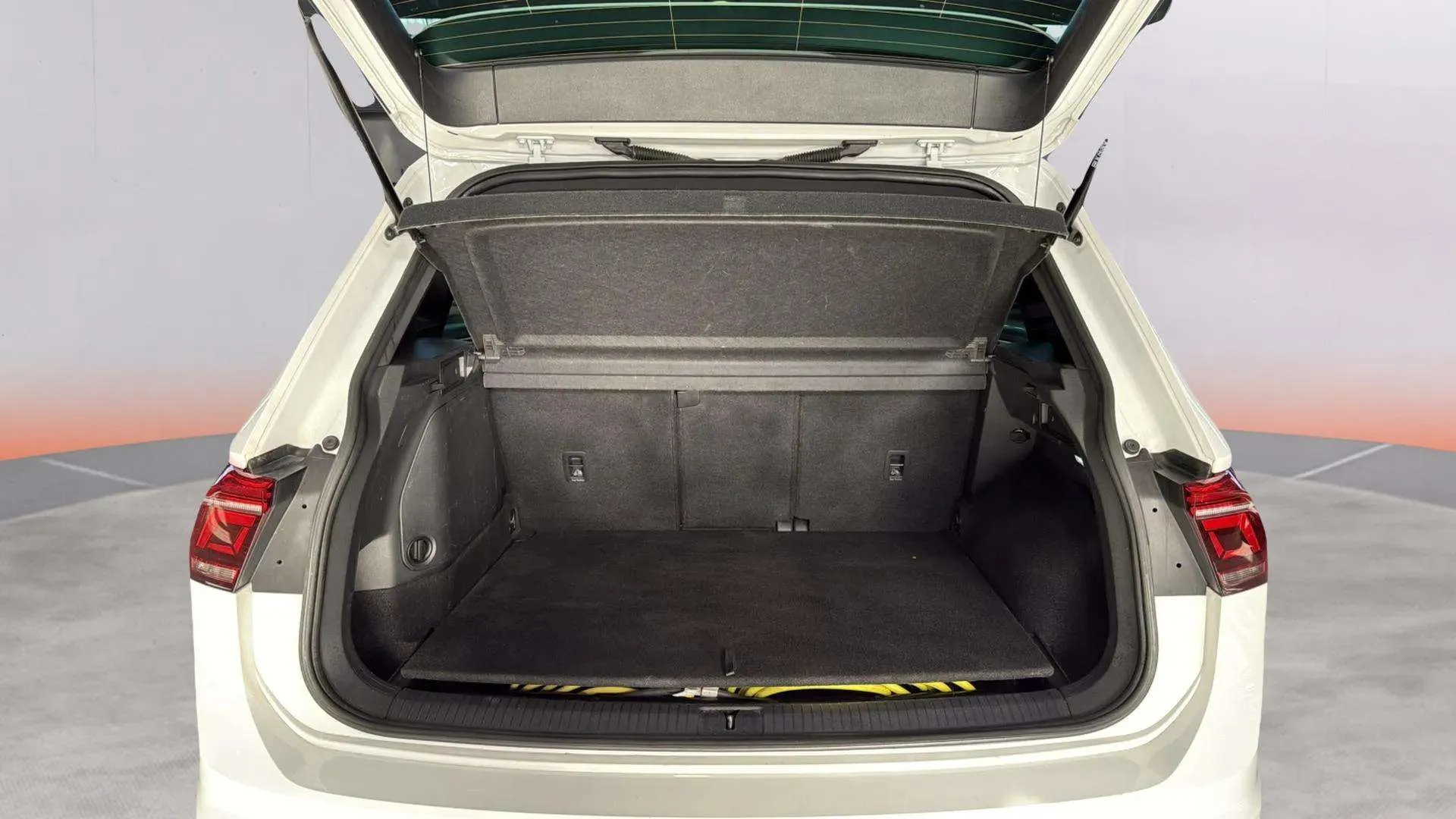 Volkswagen Tiguan R-Line 1.4 TSI eHybrid DSG - foto 9