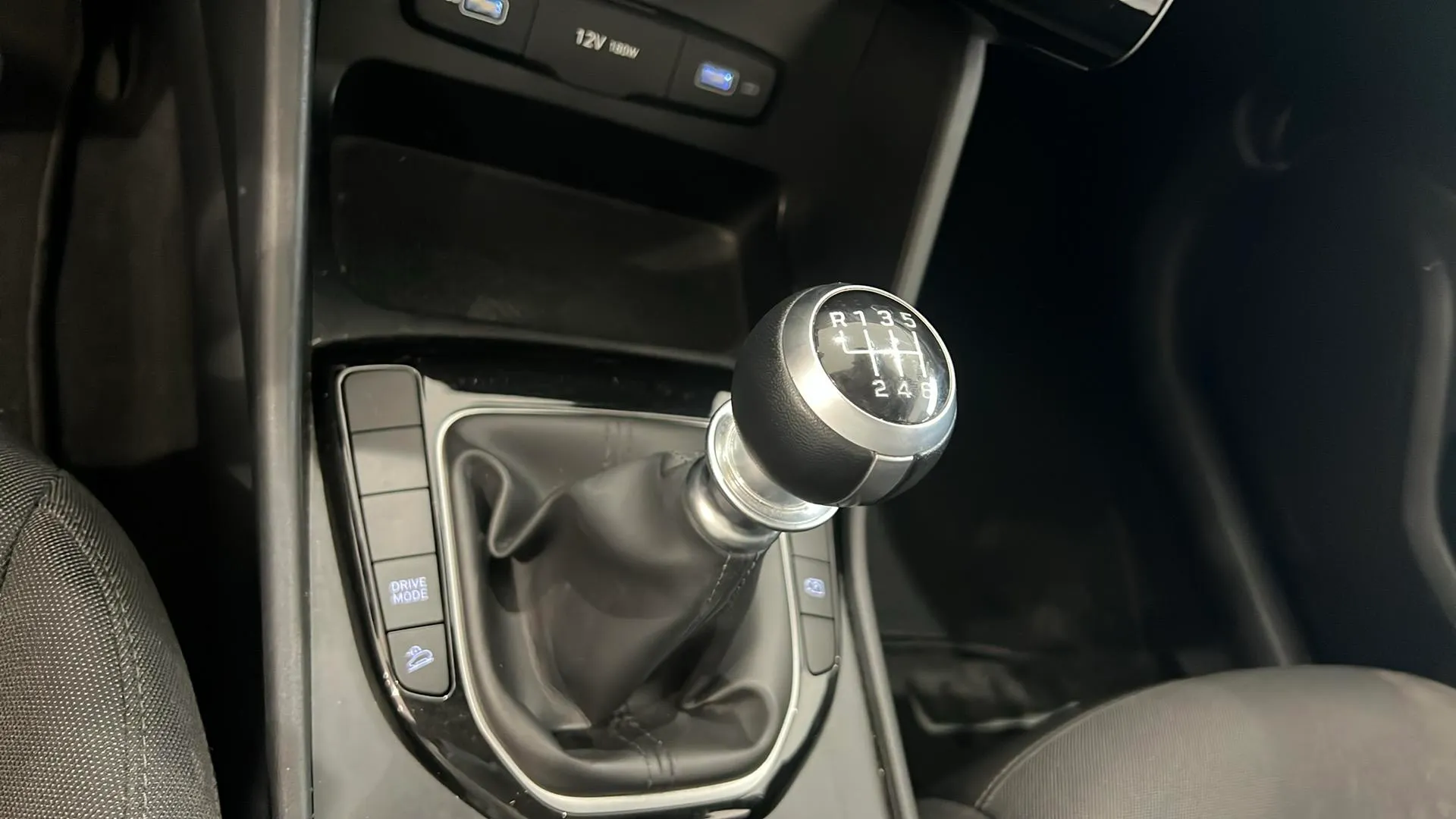Hyundai Tucson 1.6 T-GDi Klass - foto 18