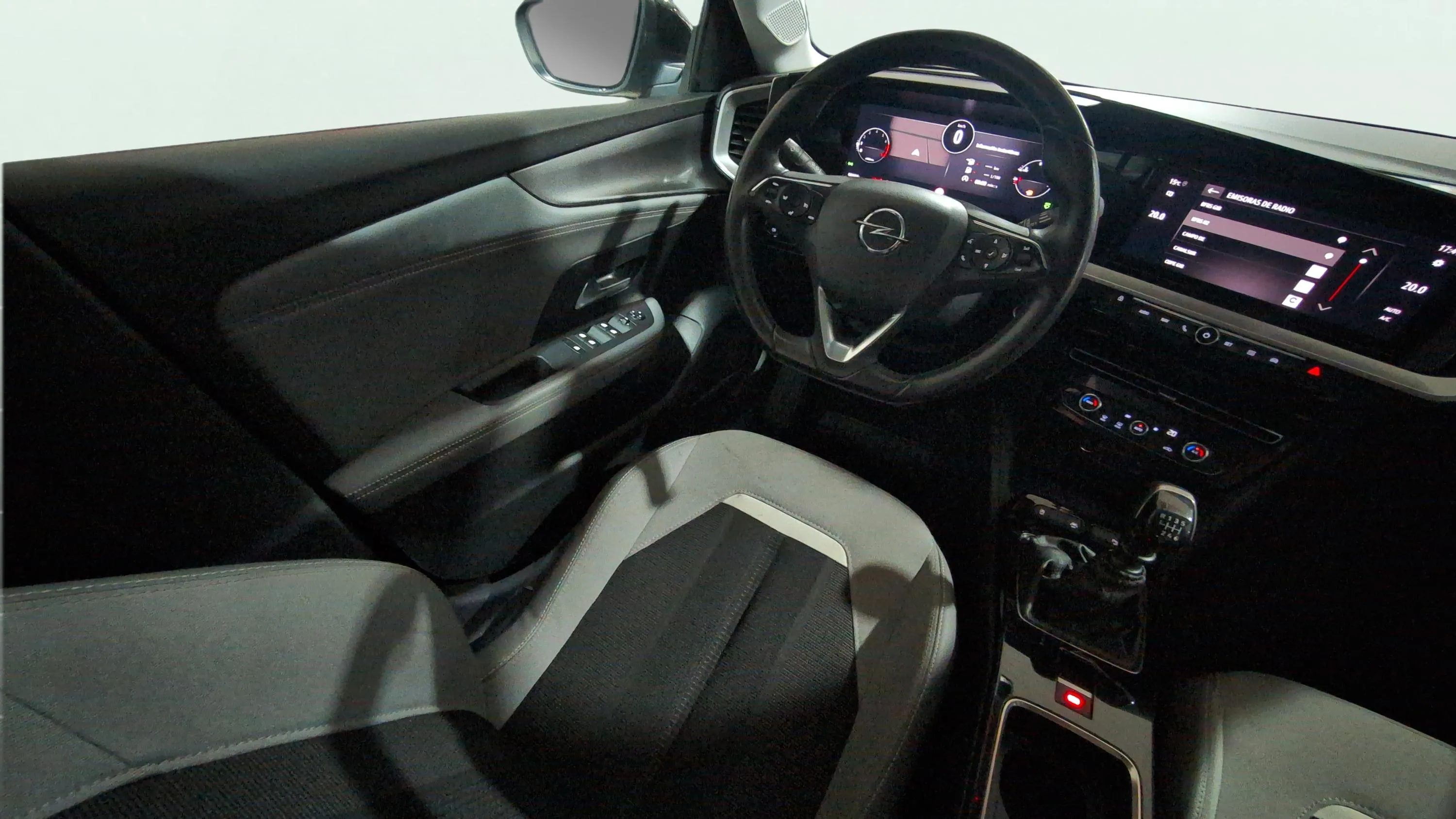Opel Mokka 1.2 T Business Elegance - foto 9