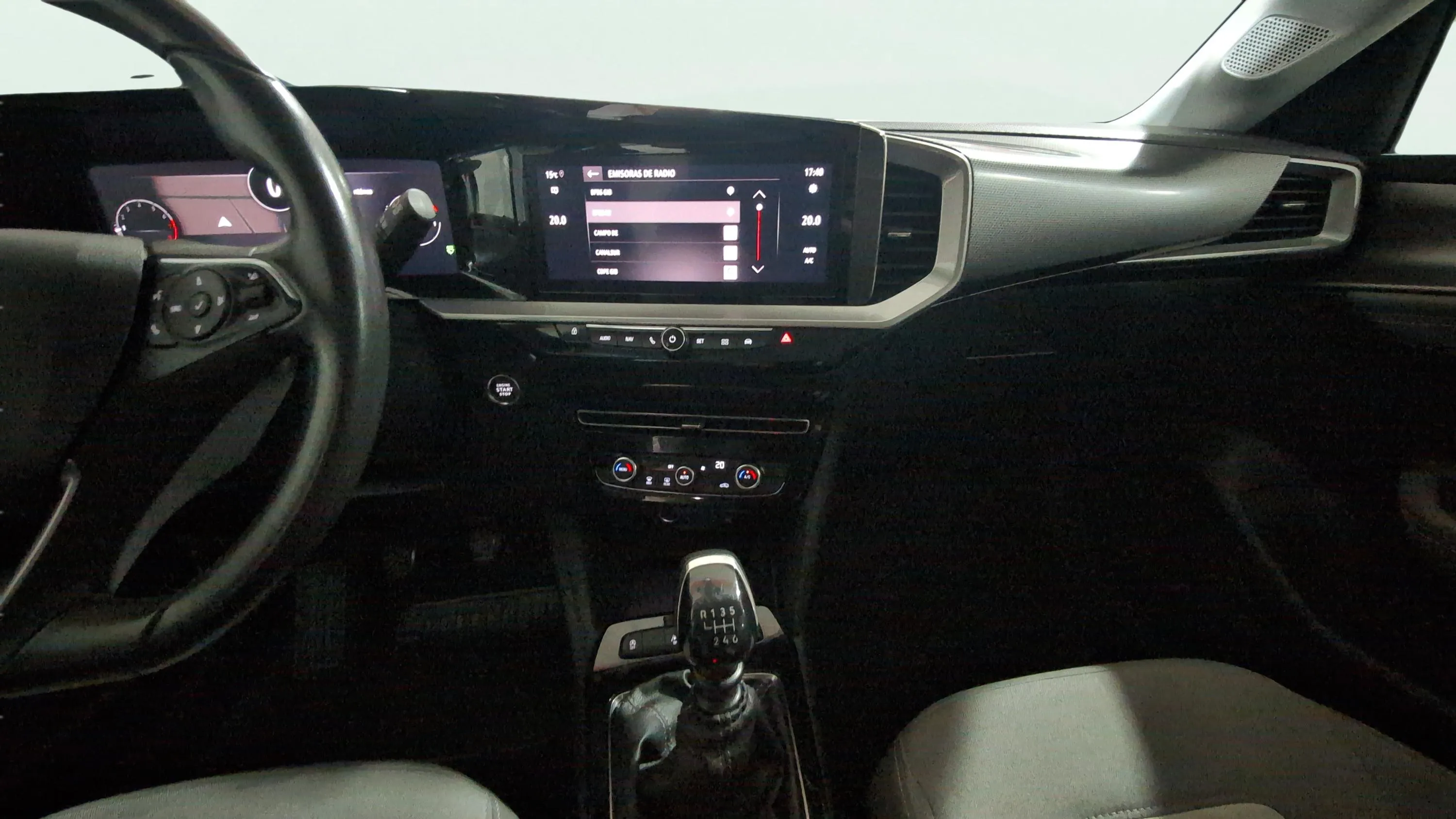Opel Mokka 1.2 T Business Elegance - foto 15