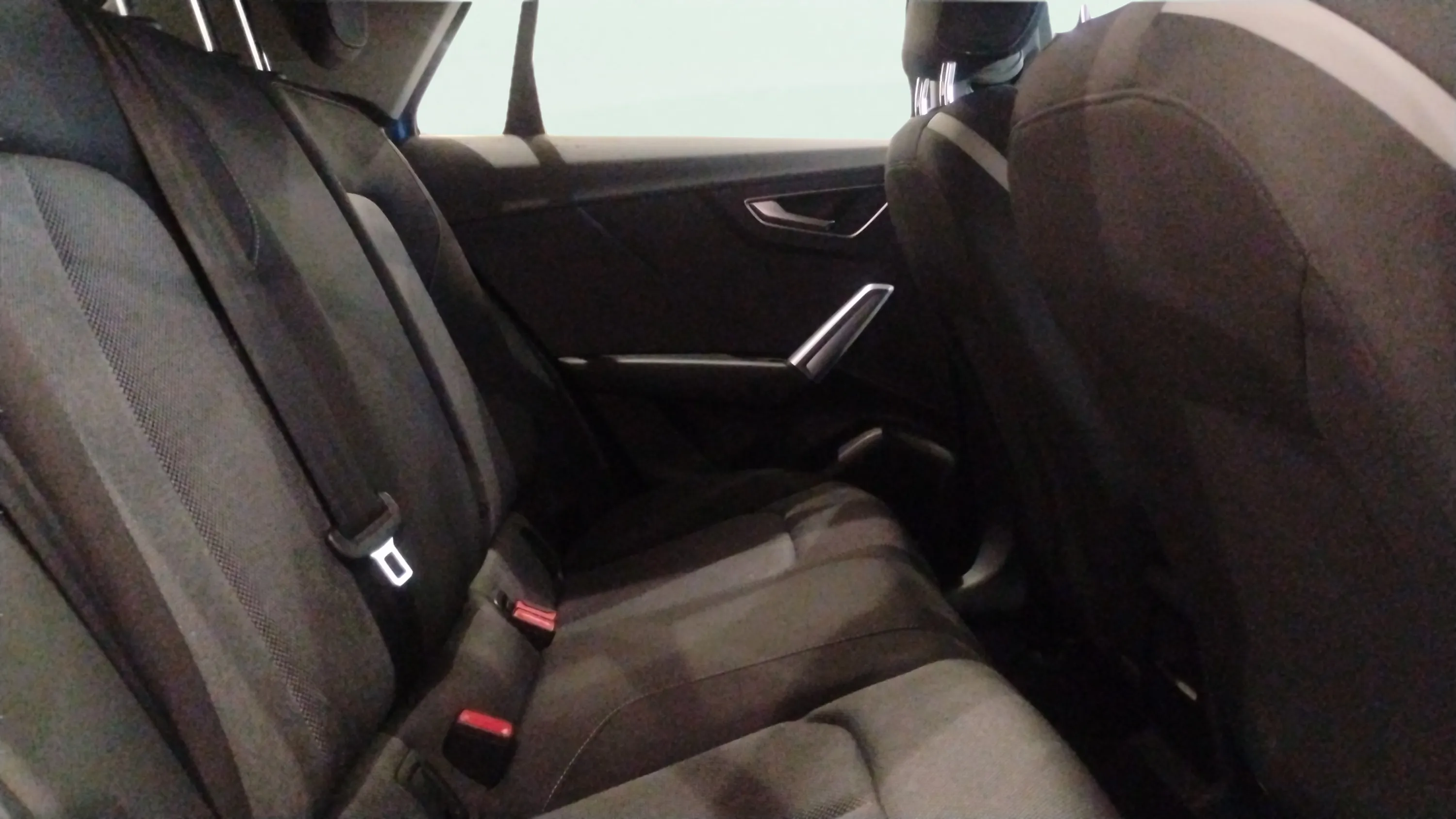 Audi Q2 design ed 2.0 TDI quattro S tronic - foto 15