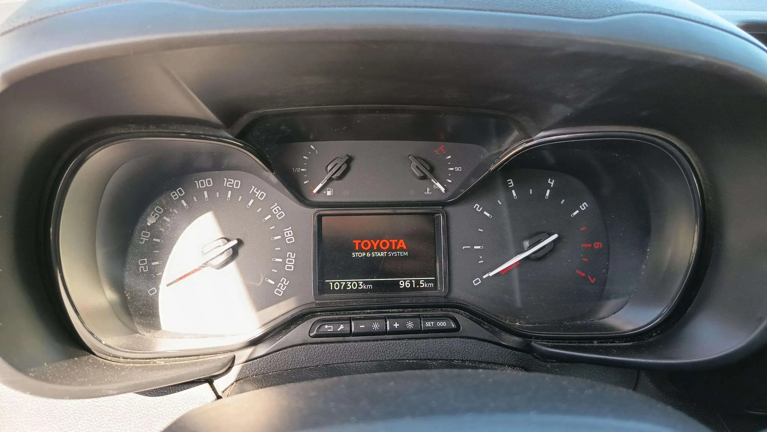 Toyota Proace City 1.5D VX L1 - foto 10