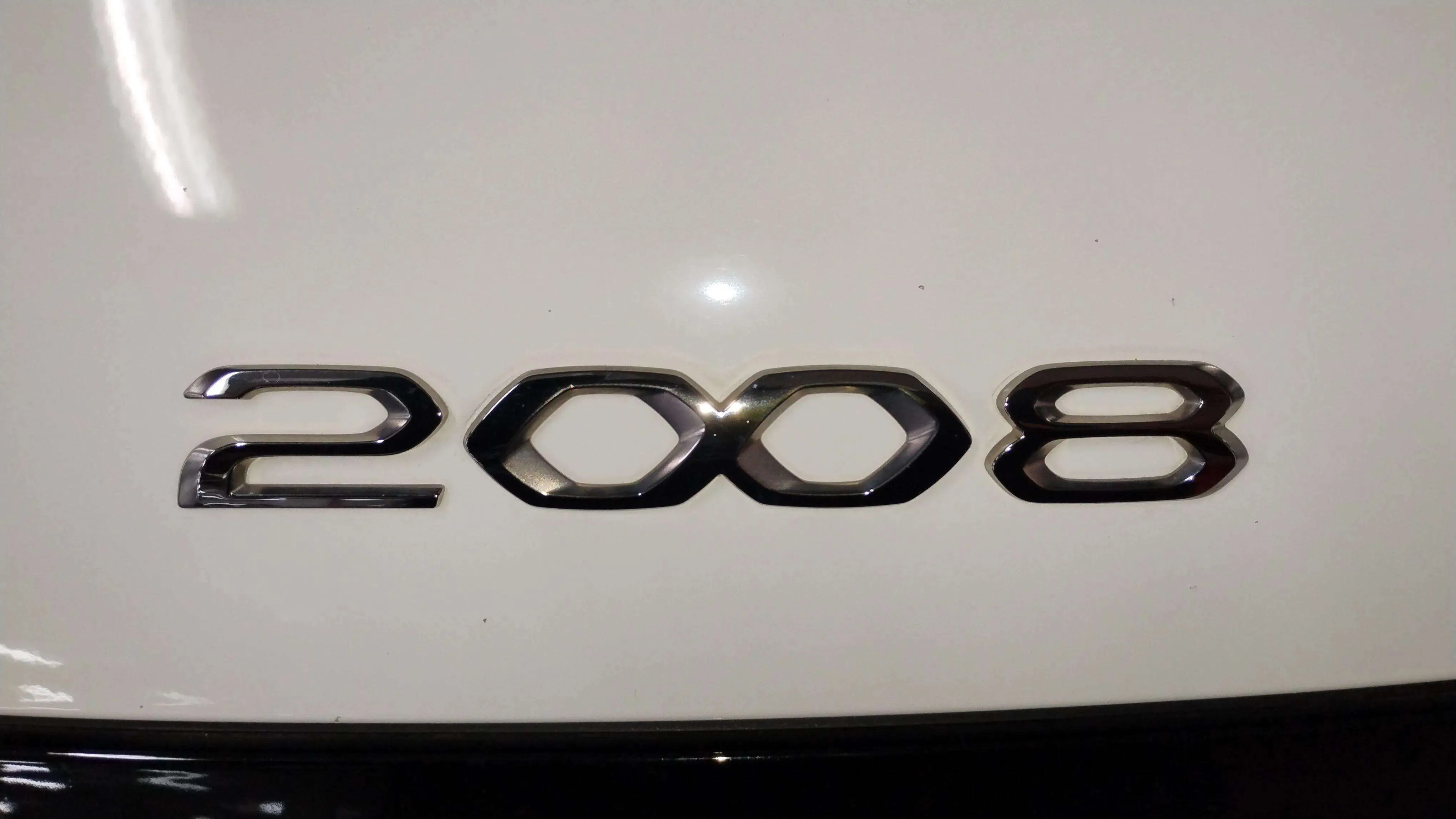 Peugeot 2008 Active PureTech 100 BVM6 - foto 23