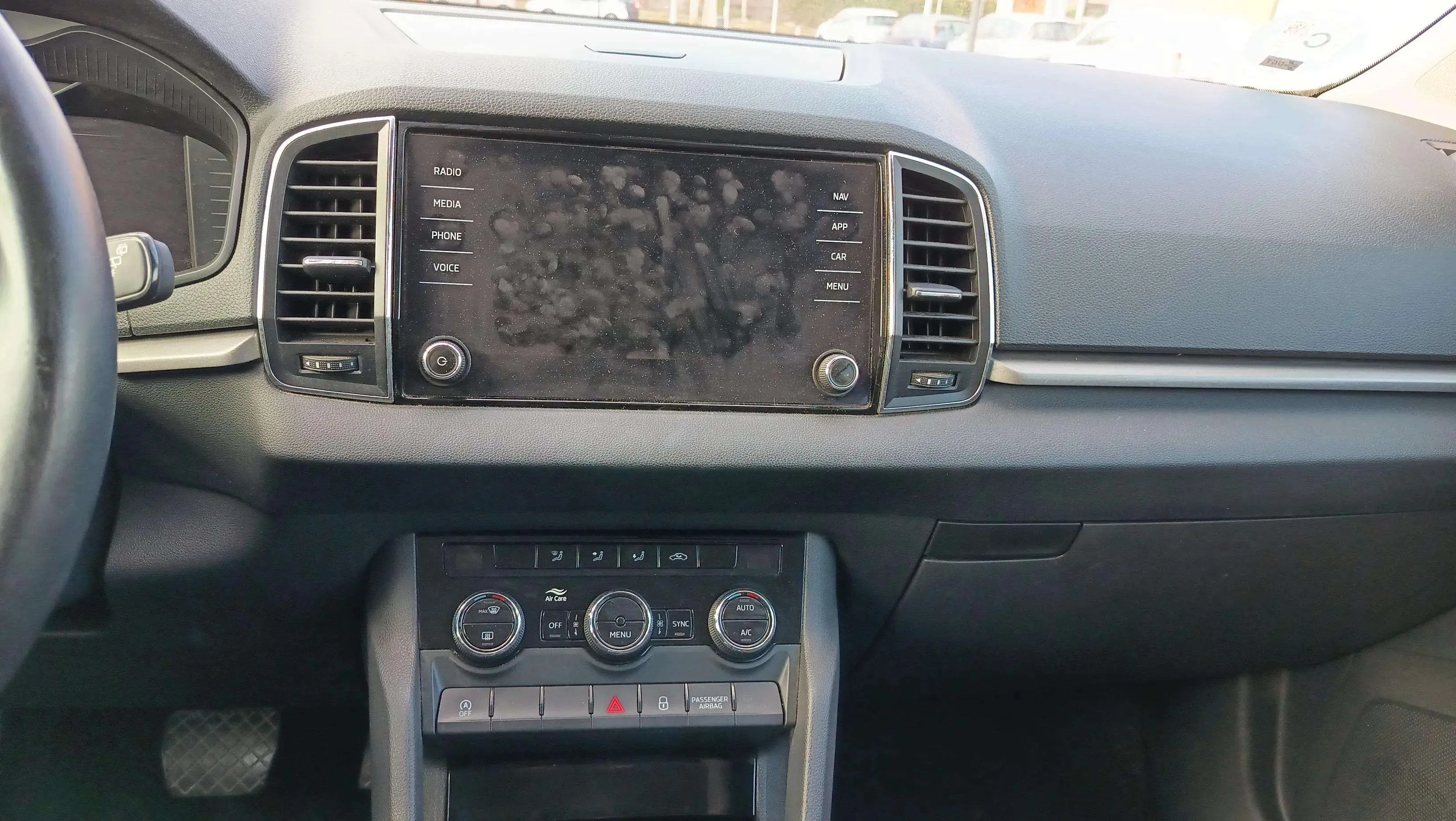 Škoda Karoq 2.0 TDI DSG 4x4 Ambition - foto 15