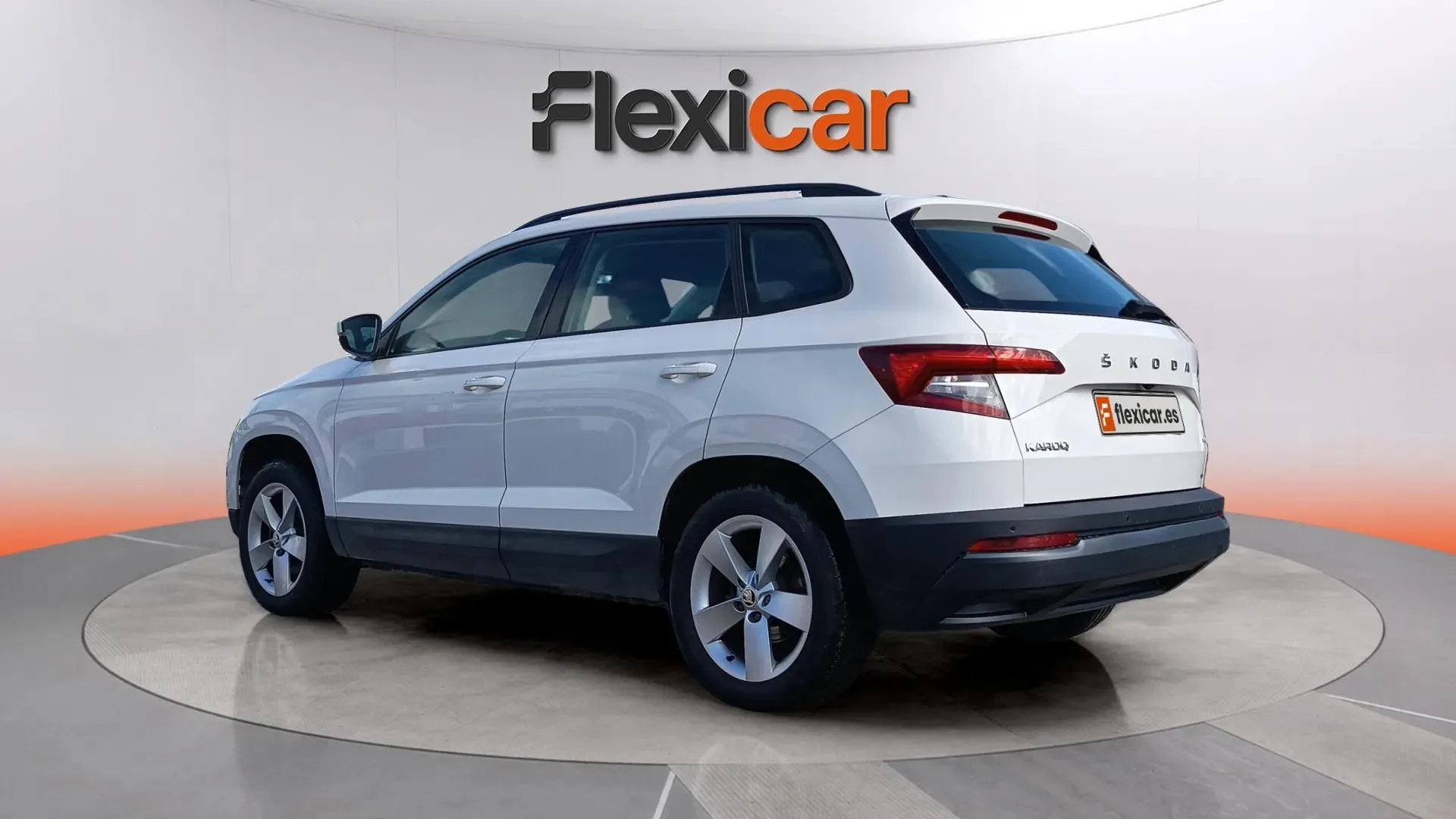 Škoda Karoq 2.0 TDI DSG 4x4 Ambition - foto 4