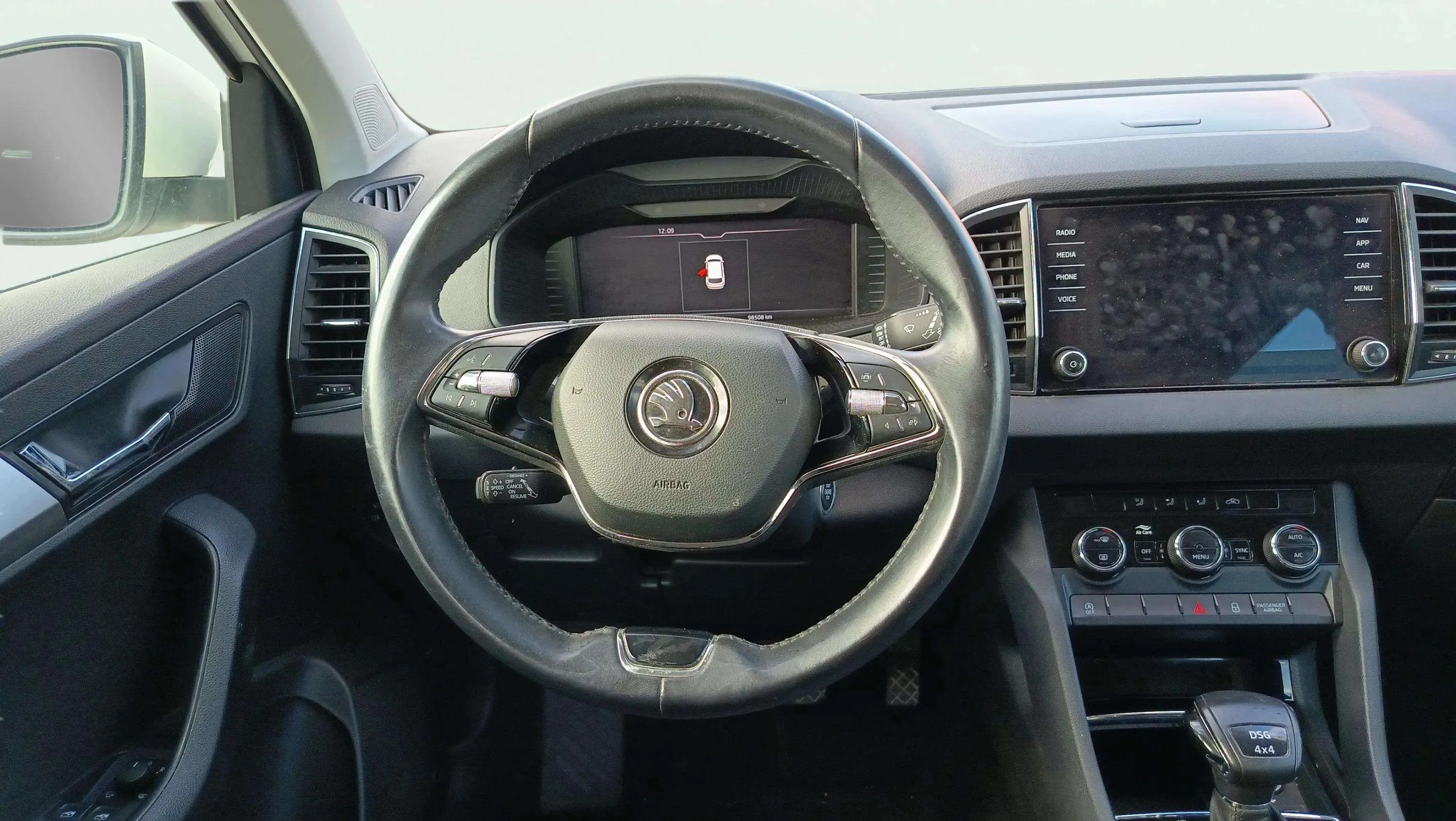 Škoda Karoq 2.0 TDI DSG 4x4 Ambition - foto 12