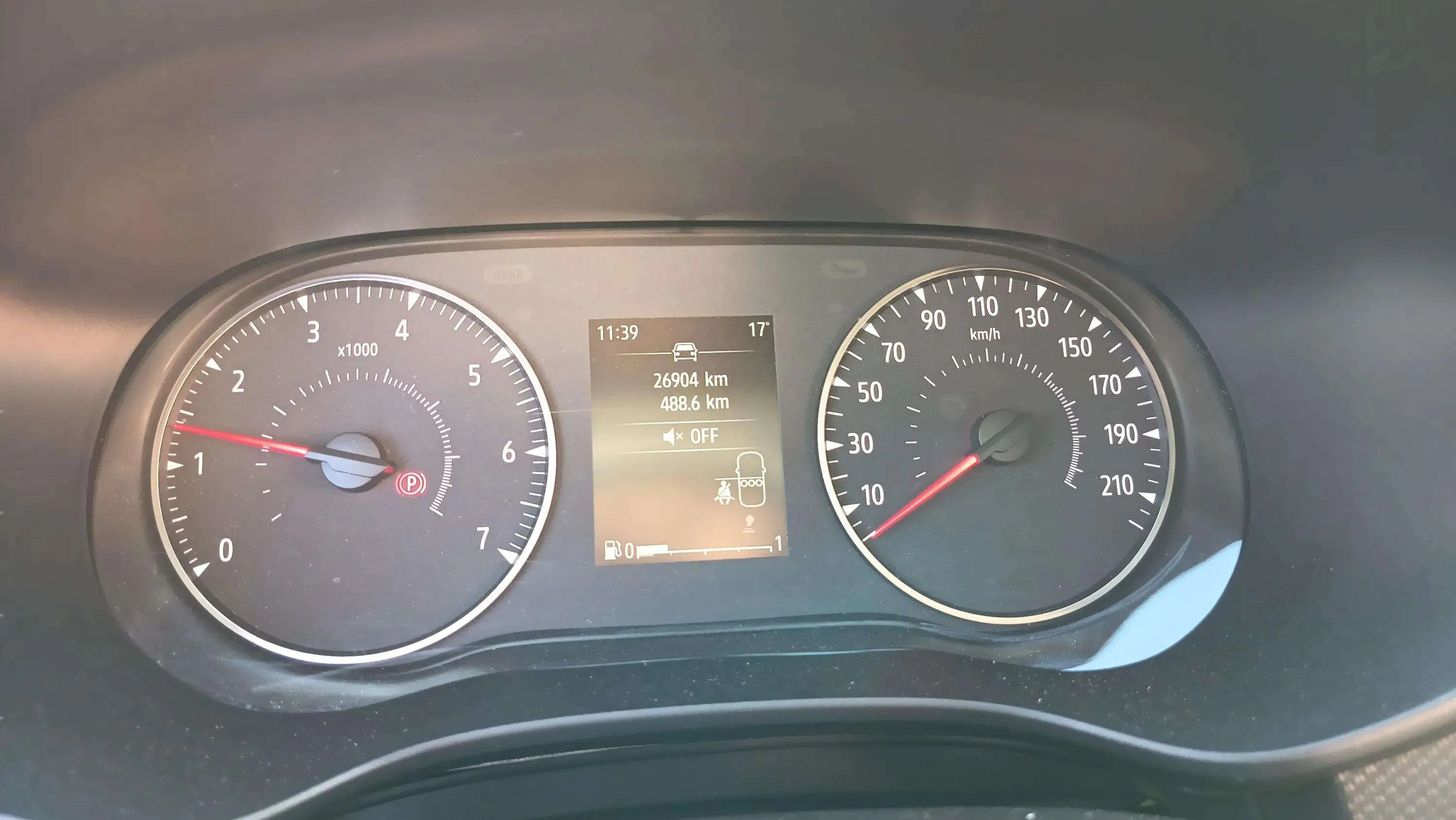 Dacia Sandero Essential TCe - foto 13