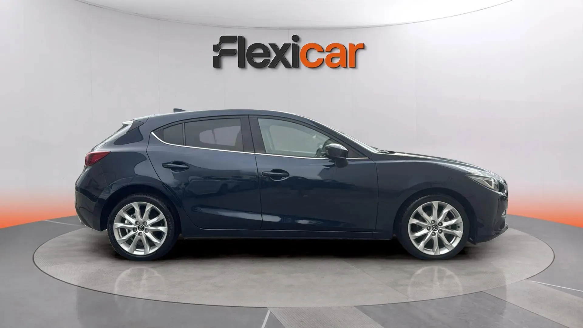 Mazda Mazda3 2.2 DE 150 Luxury Safety SDN - foto 3