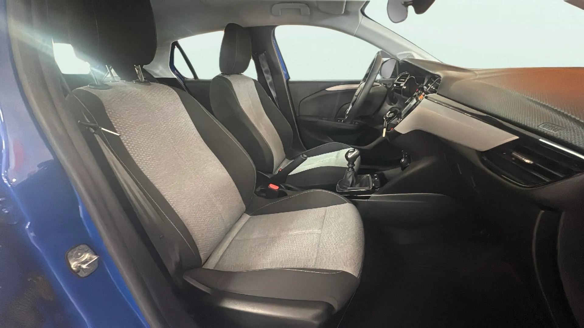 Opel Corsa 1.2T XHL - foto 9